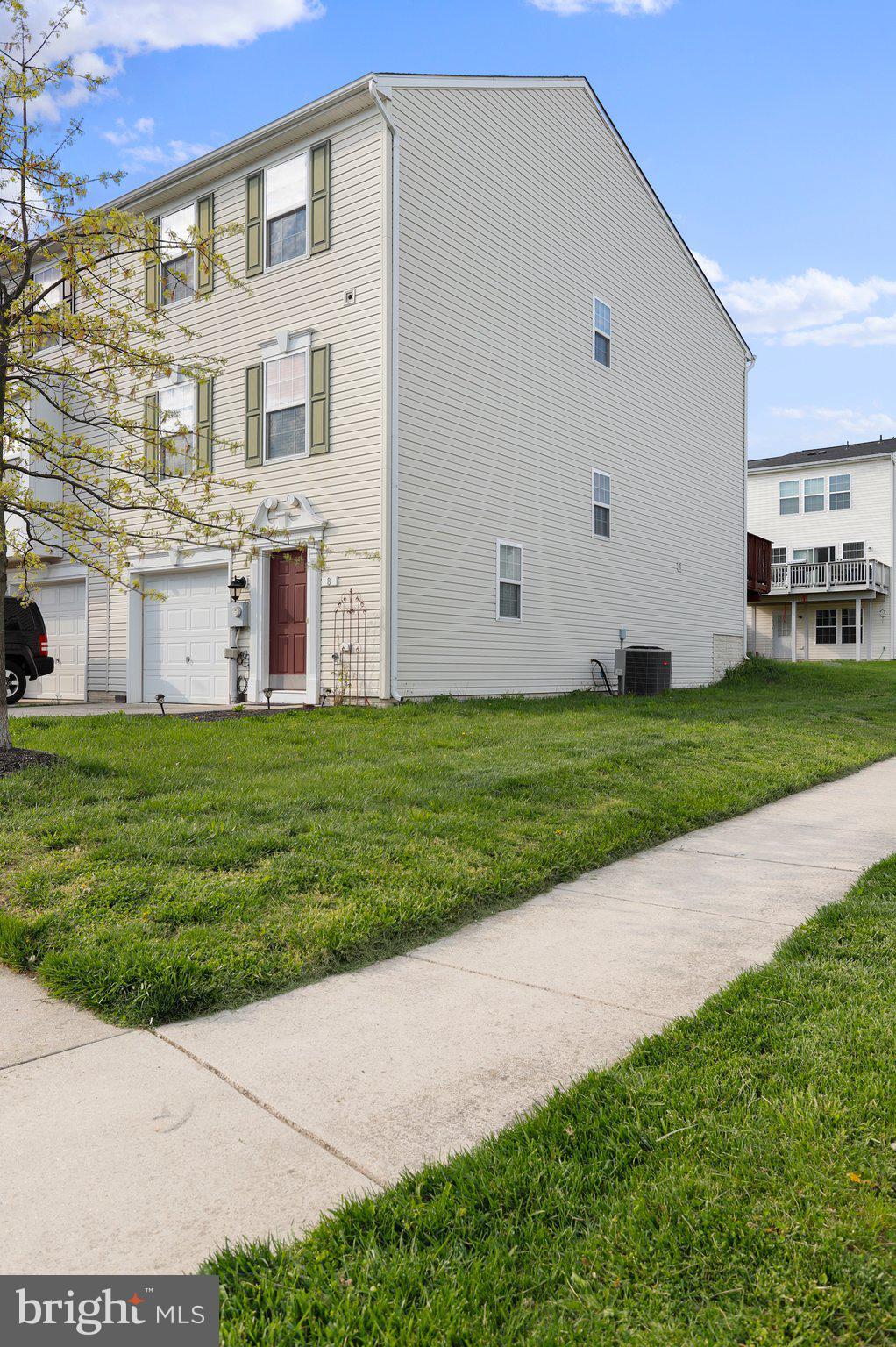 RIVERSIDE VILLAGES - Residential