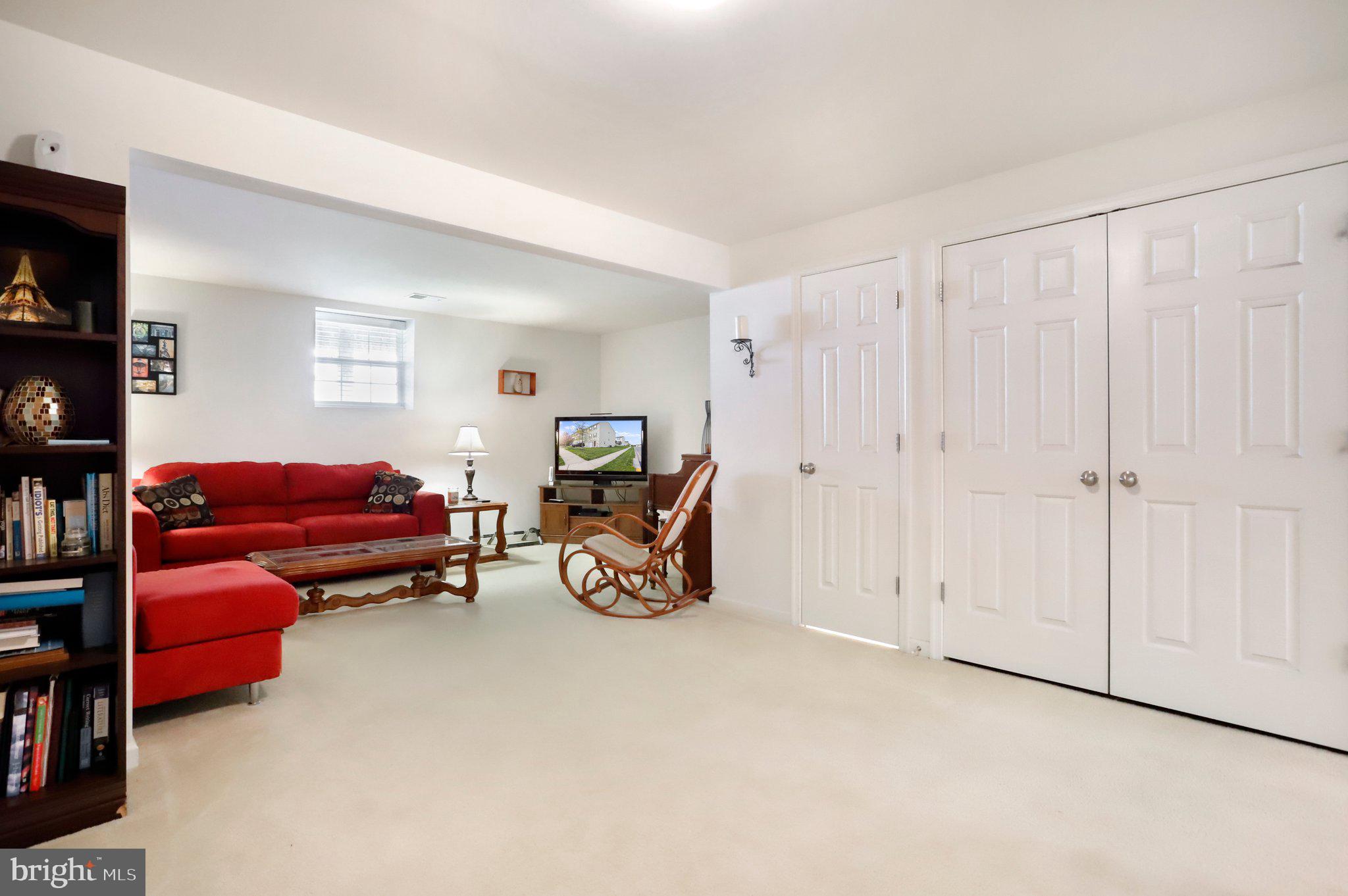 RIVERSIDE VILLAGES - Residential