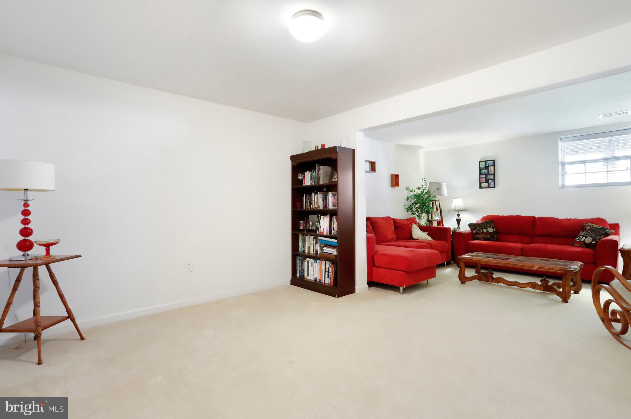 RIVERSIDE VILLAGES - Residential