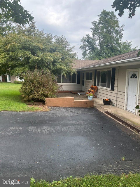 Photo for 490 PINE RIDGE CIRCLE