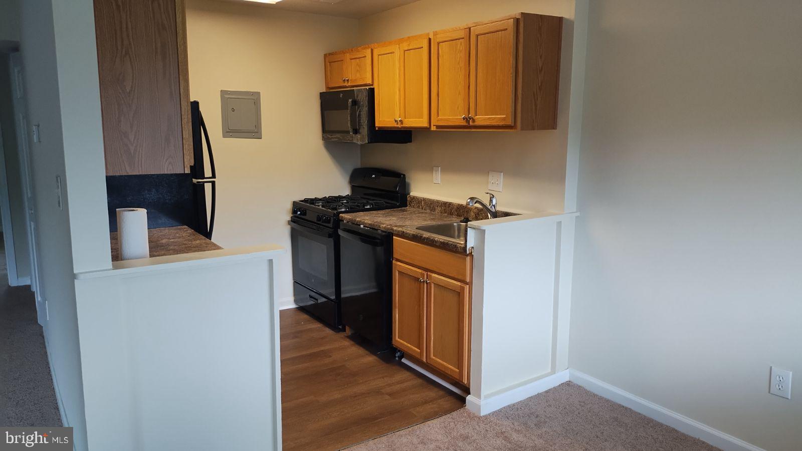 CARROLLAN GARDENS - Residential