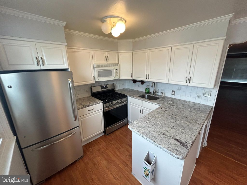 Photo of 10830 Perrin Road, PHILADELPHIA, PA 19154 (MLS # PAPH2569706)