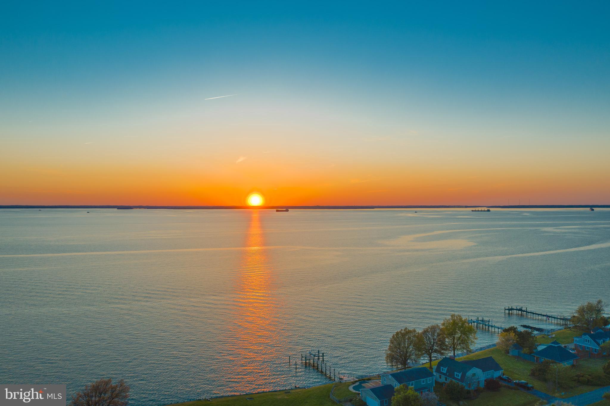 QUEEN ANNE COLONY - Residential