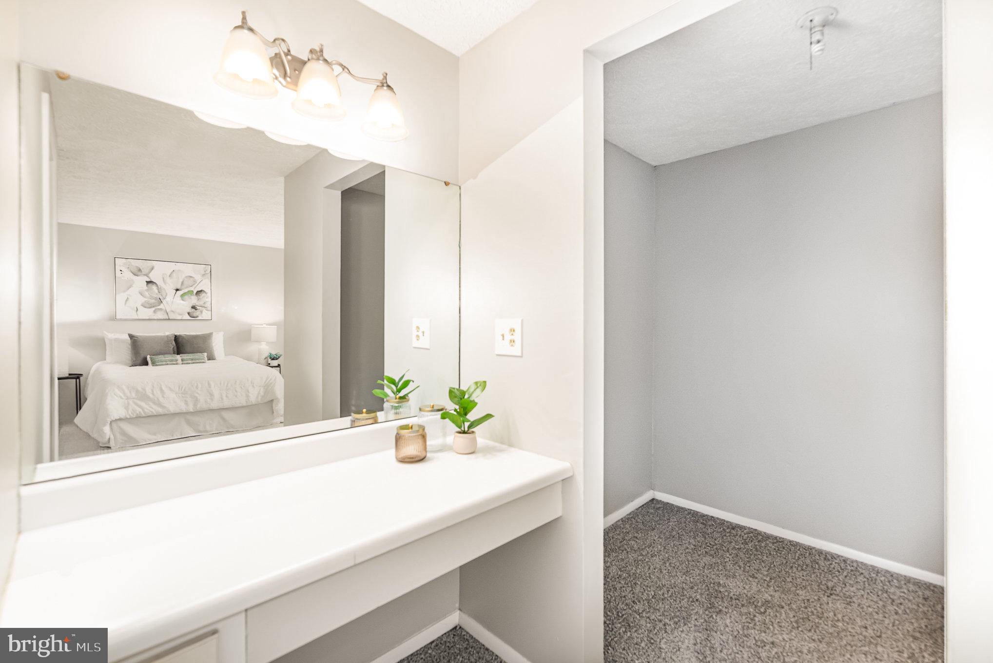 PINEDALE WOODS - Residential