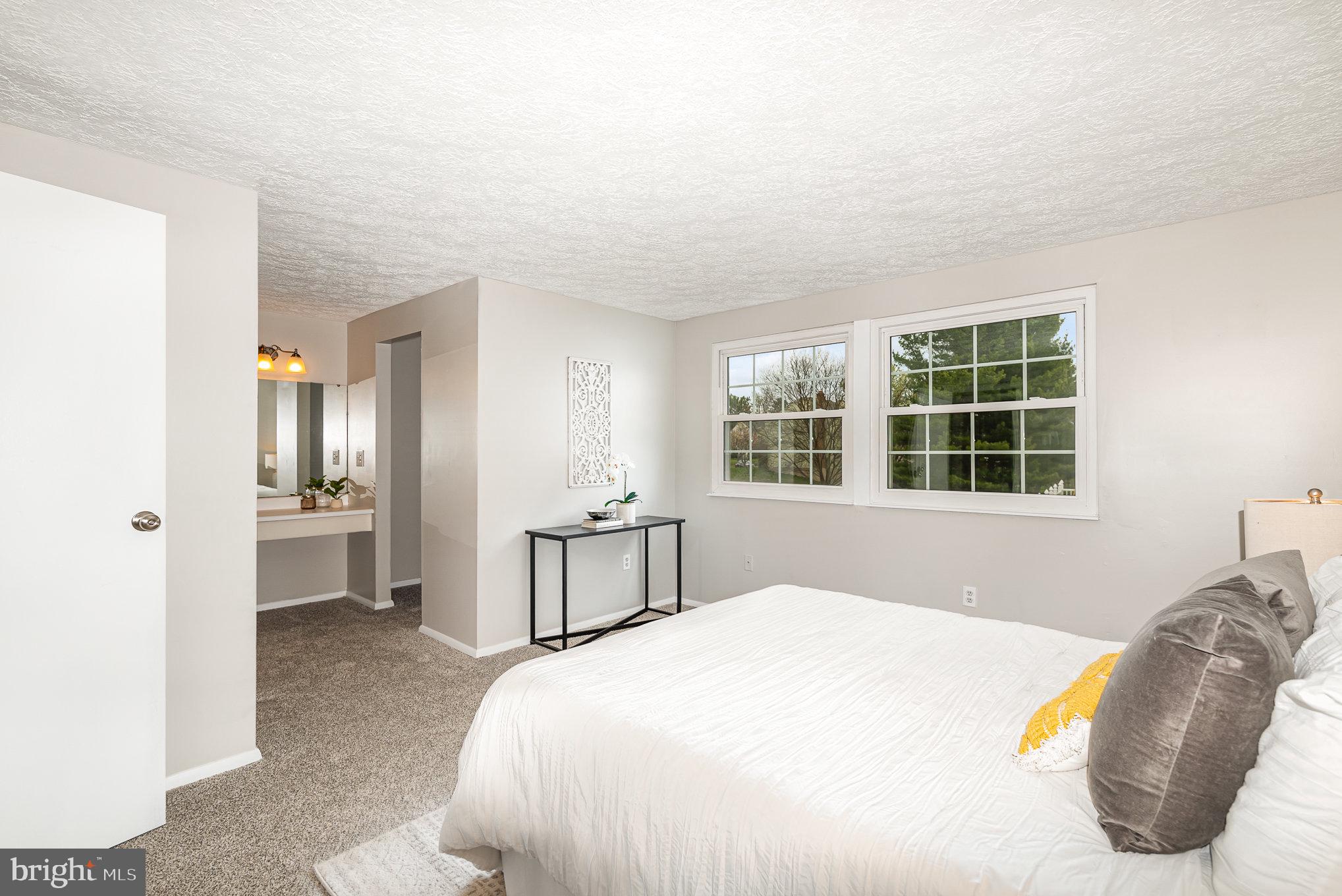 PINEDALE WOODS - Residential