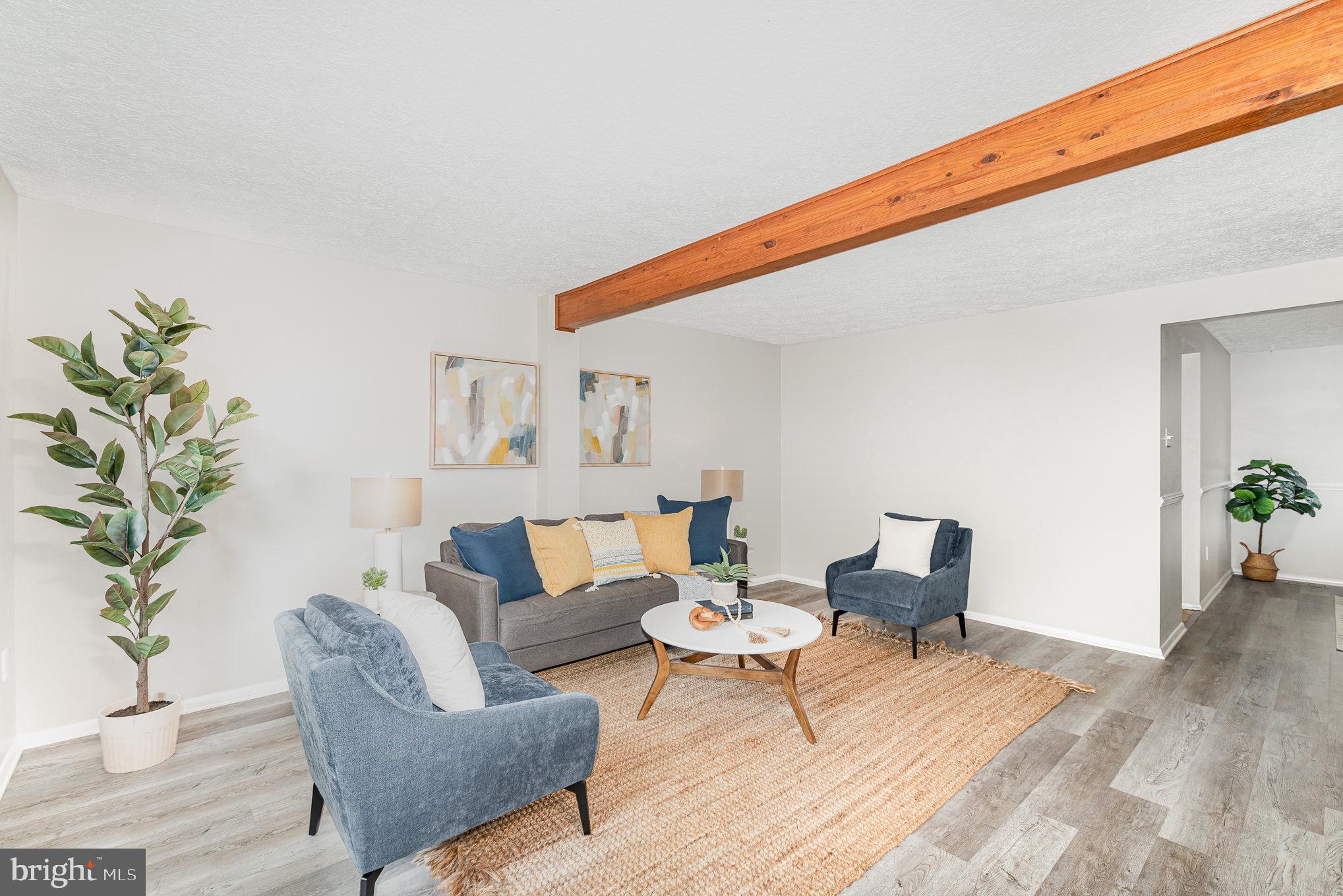 PINEDALE WOODS - Residential