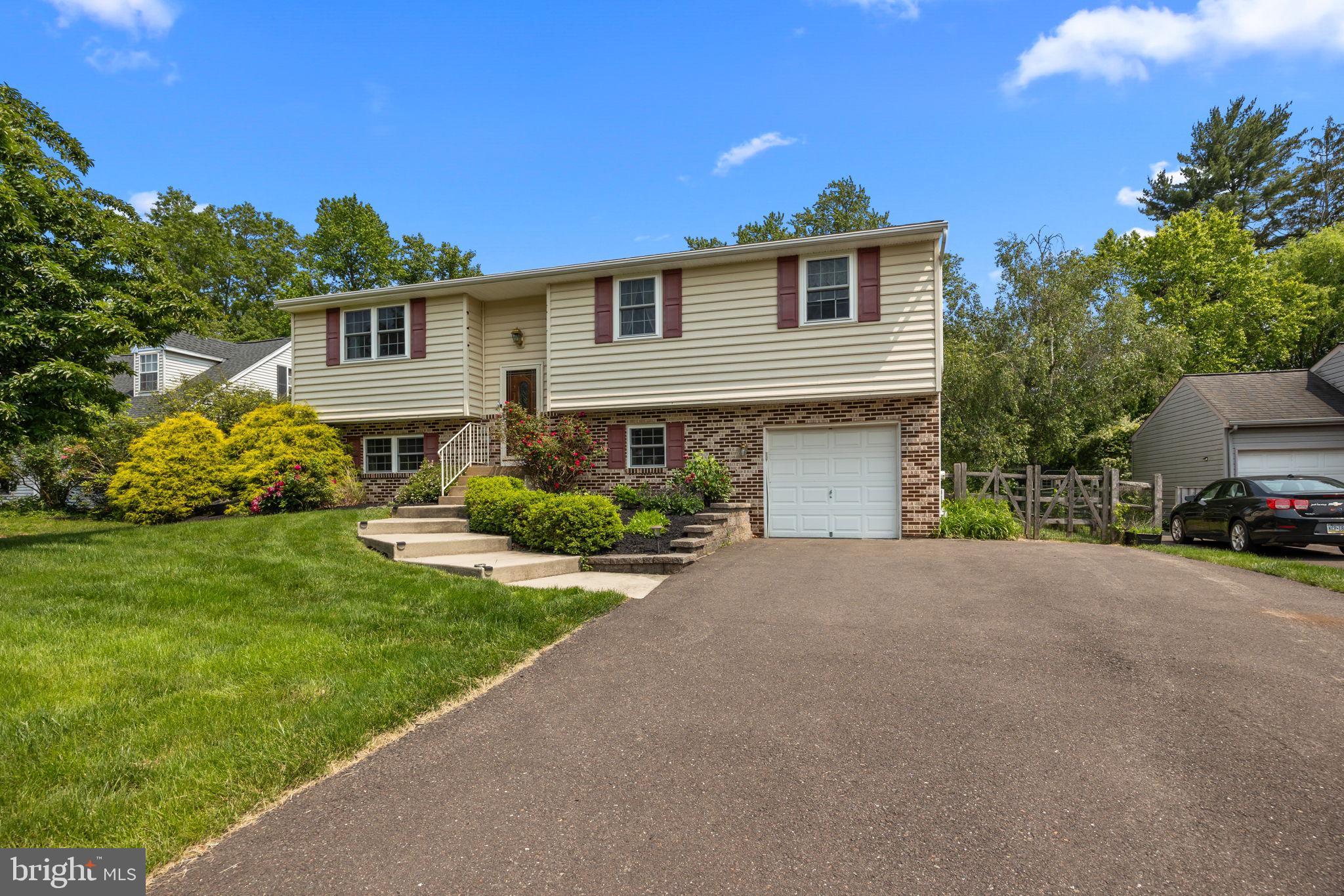 FAIRWOOD - Residential