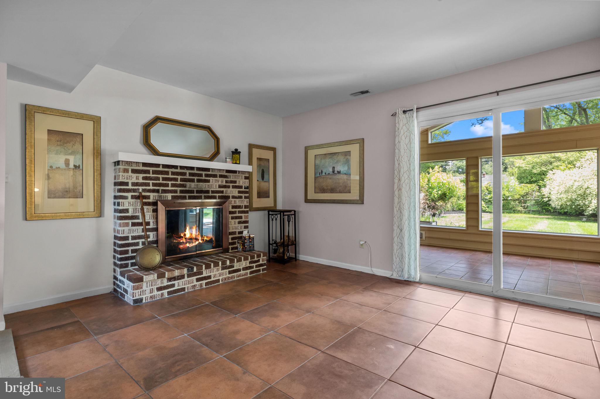 FAIRWOOD - Residential