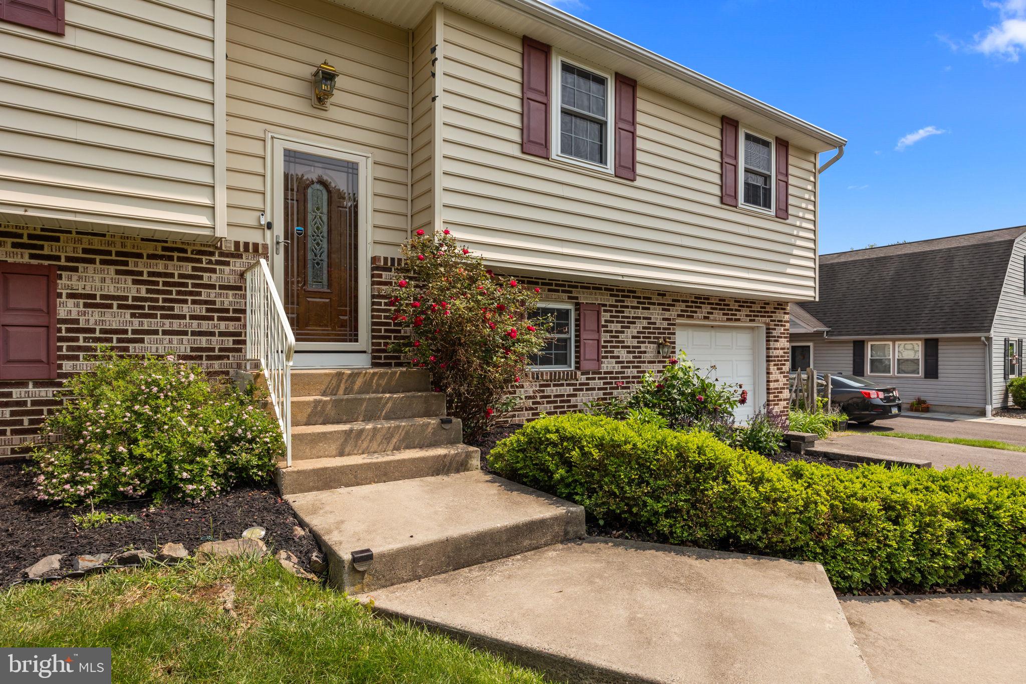 FAIRWOOD - Residential