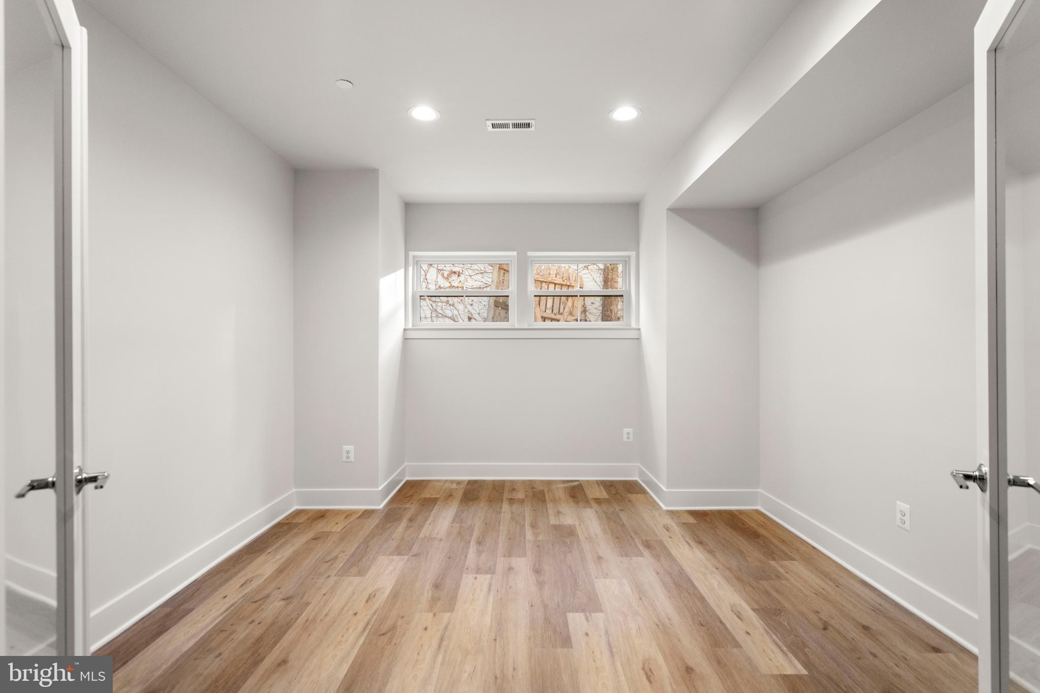 BRADMOOR - Residential