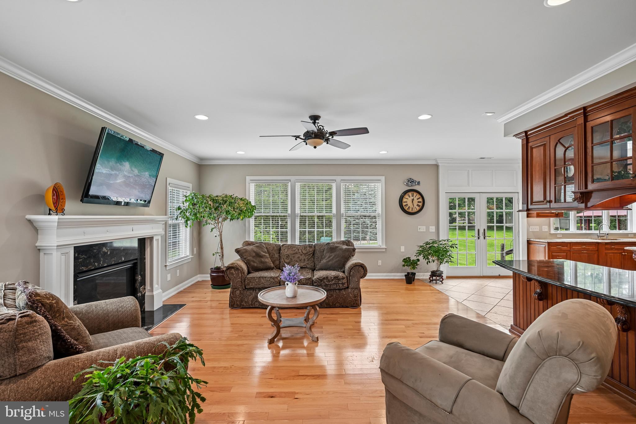 415 HIDDEN OAKS DRIVE