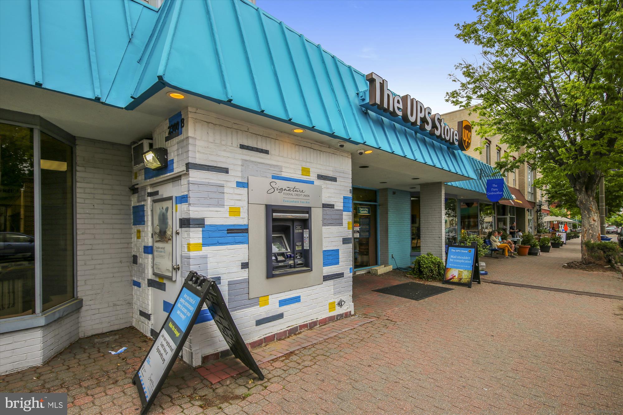 RIVER TERRACE - Residential Lease