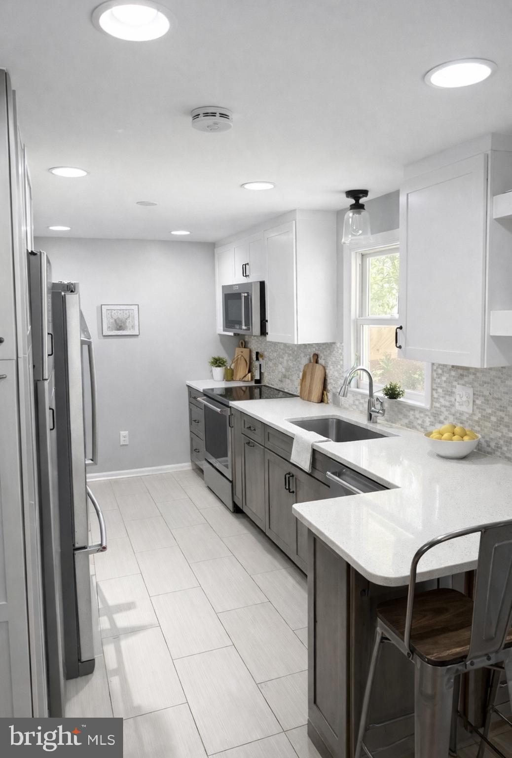 ROBINSON KNOLLS - Residential