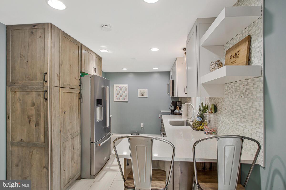 ROBINSON KNOLLS - Residential