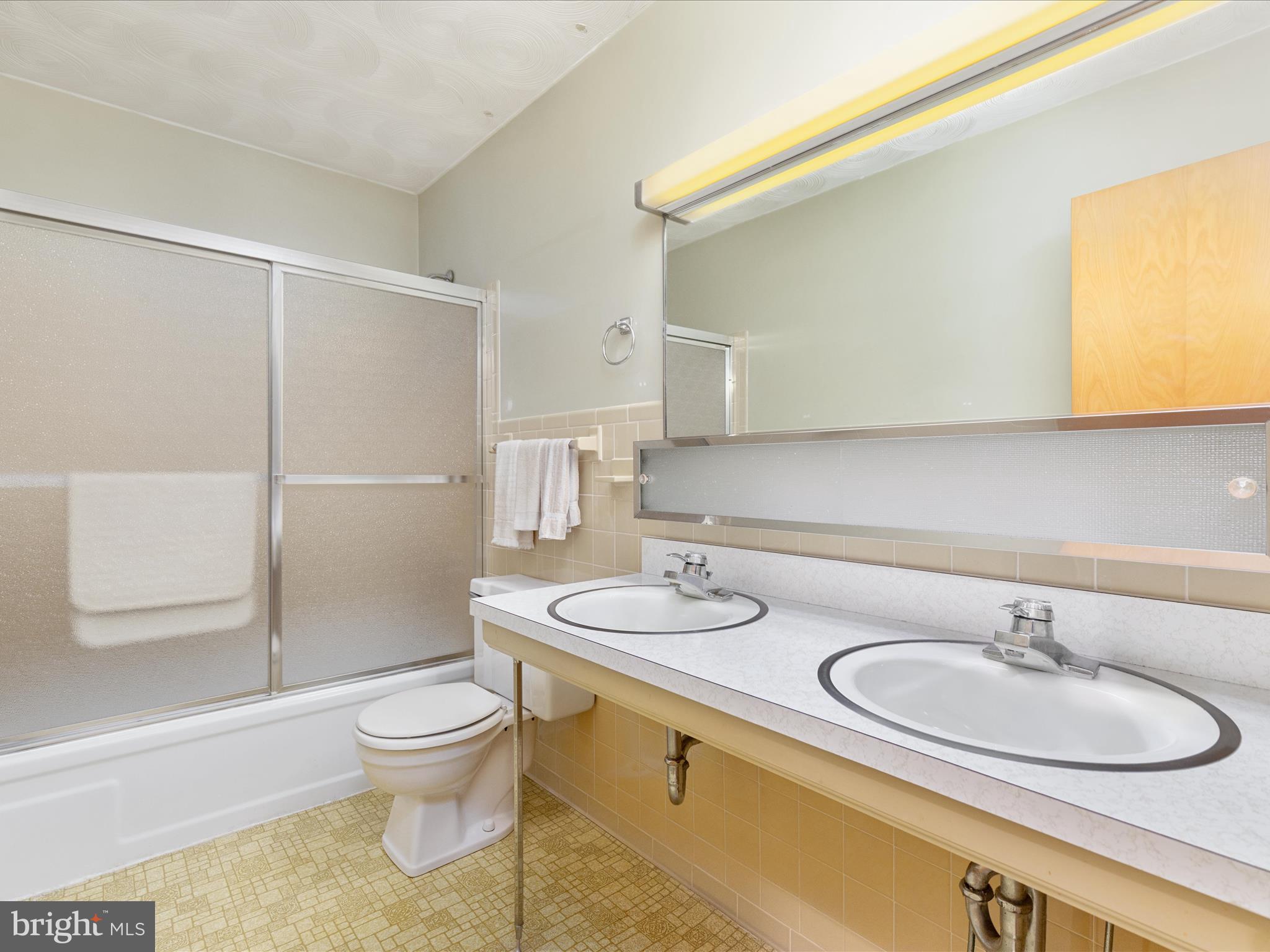 TUSCAWILLA HILLS - Residential