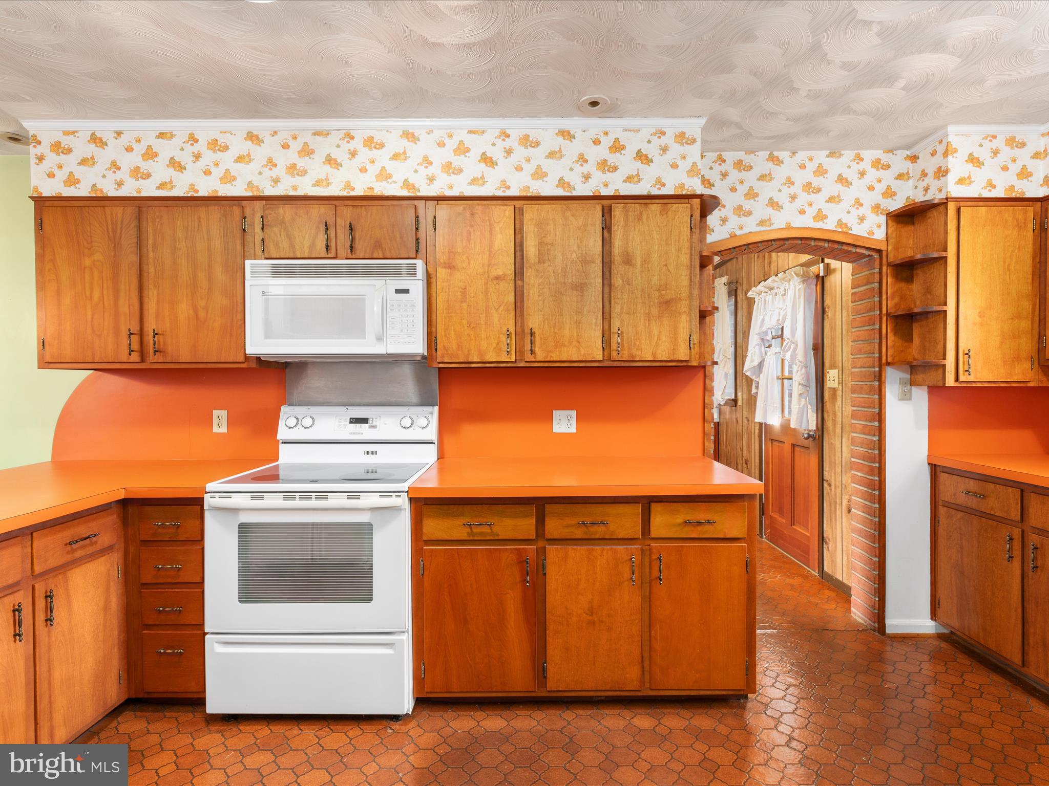 TUSCAWILLA HILLS - Residential