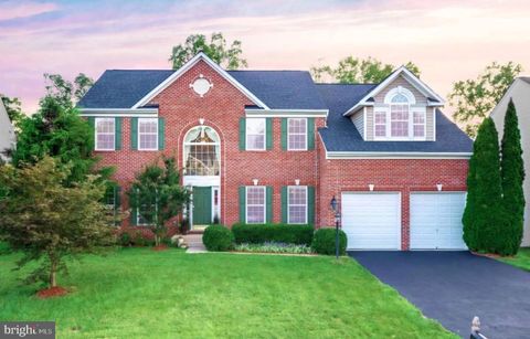 8464 HESSIAN HILL CT COURT BRISTOW VA 20136