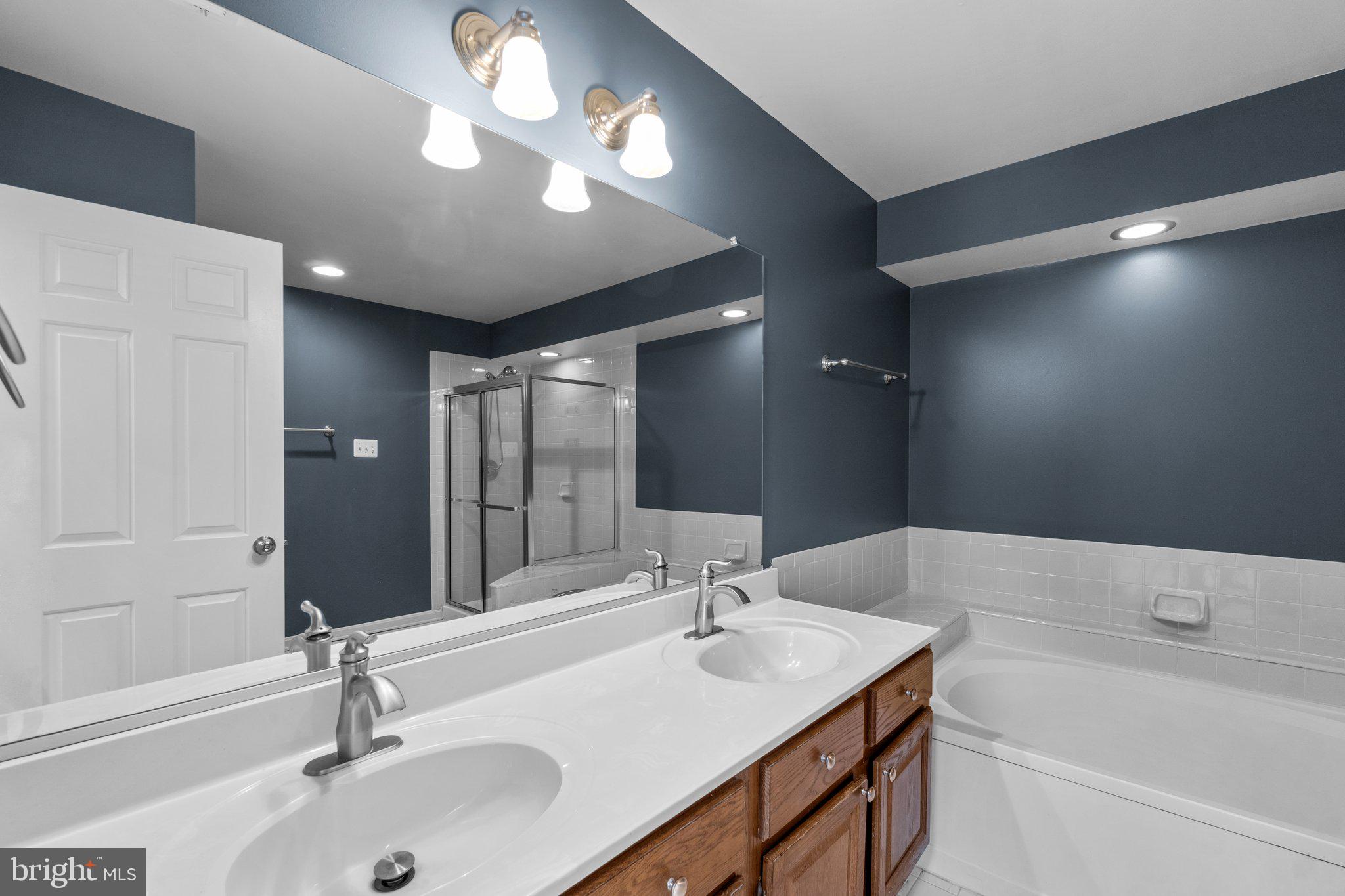 DORSEY SEARCH - Residential