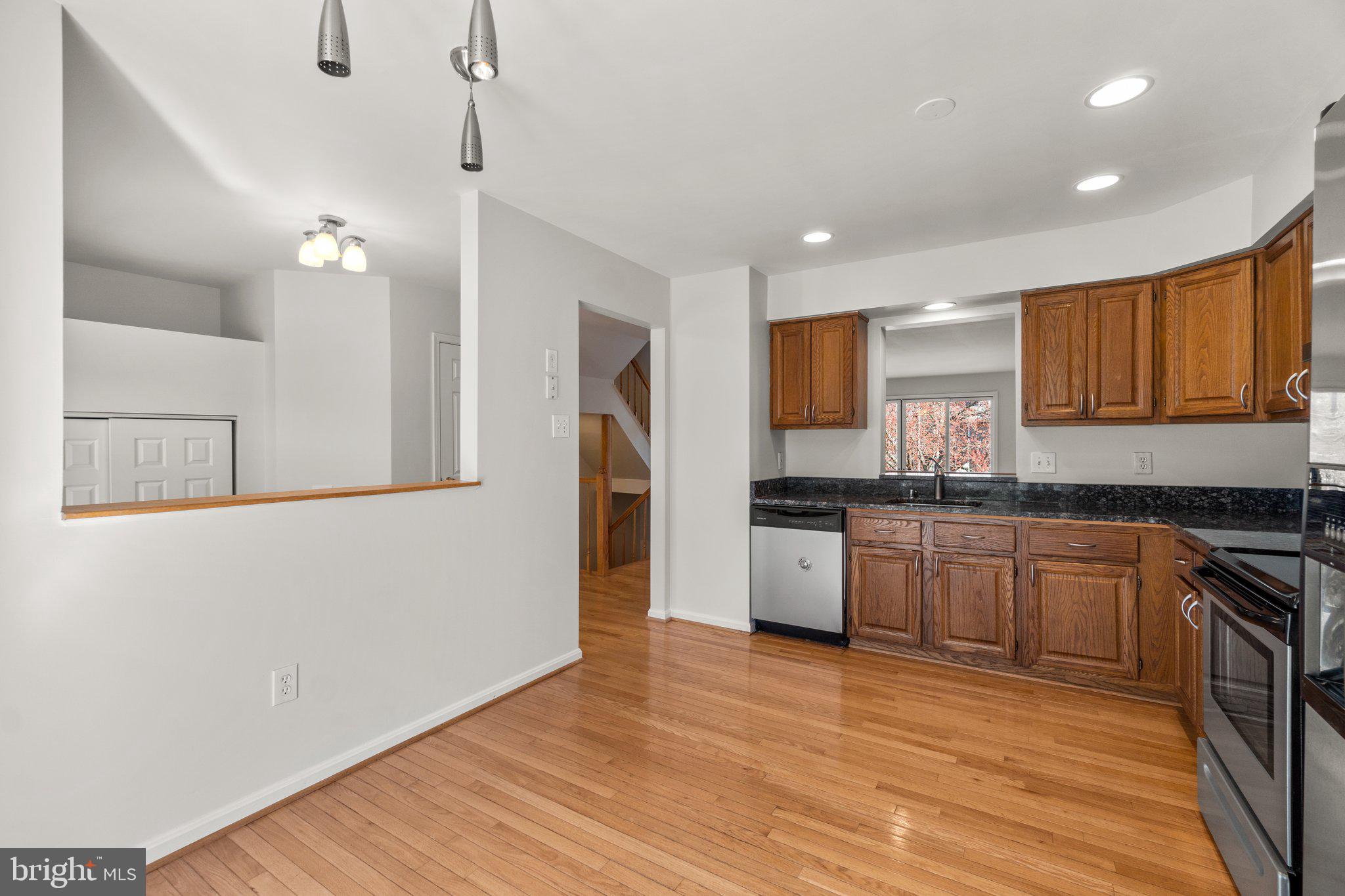 DORSEY SEARCH - Residential