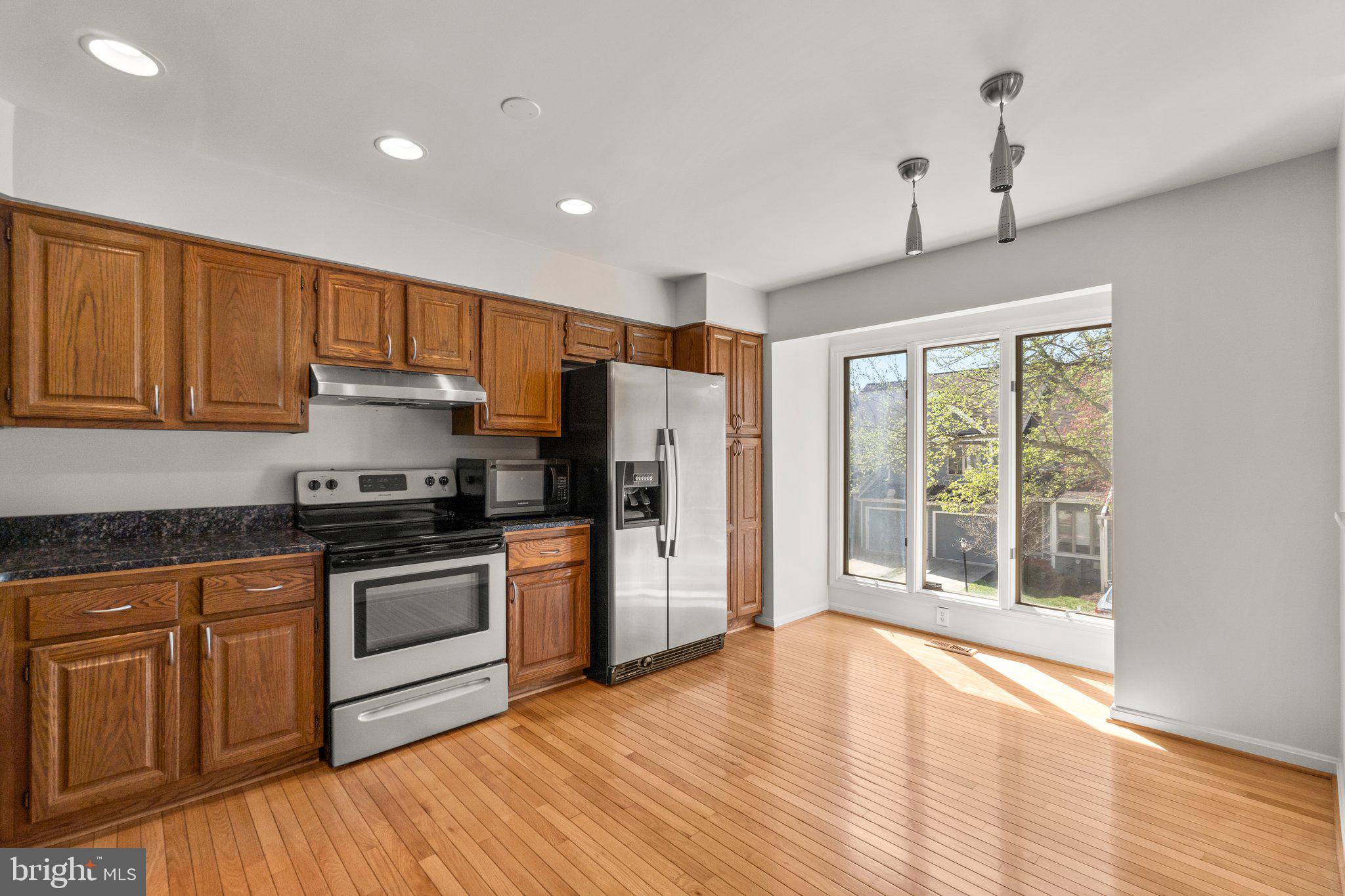 DORSEY SEARCH - Residential