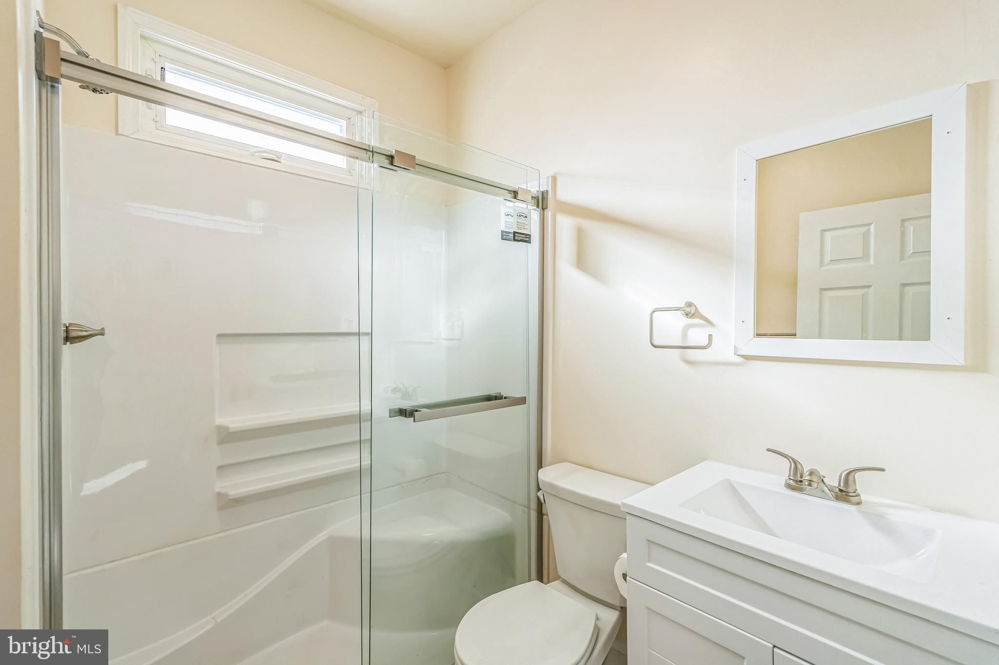 ROXBOROUGH - Residential Lease