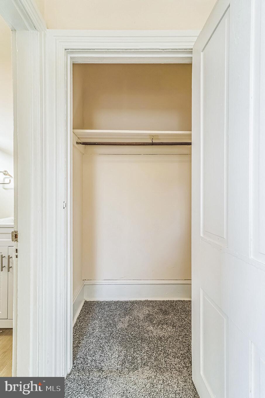 ROXBOROUGH - Residential Lease