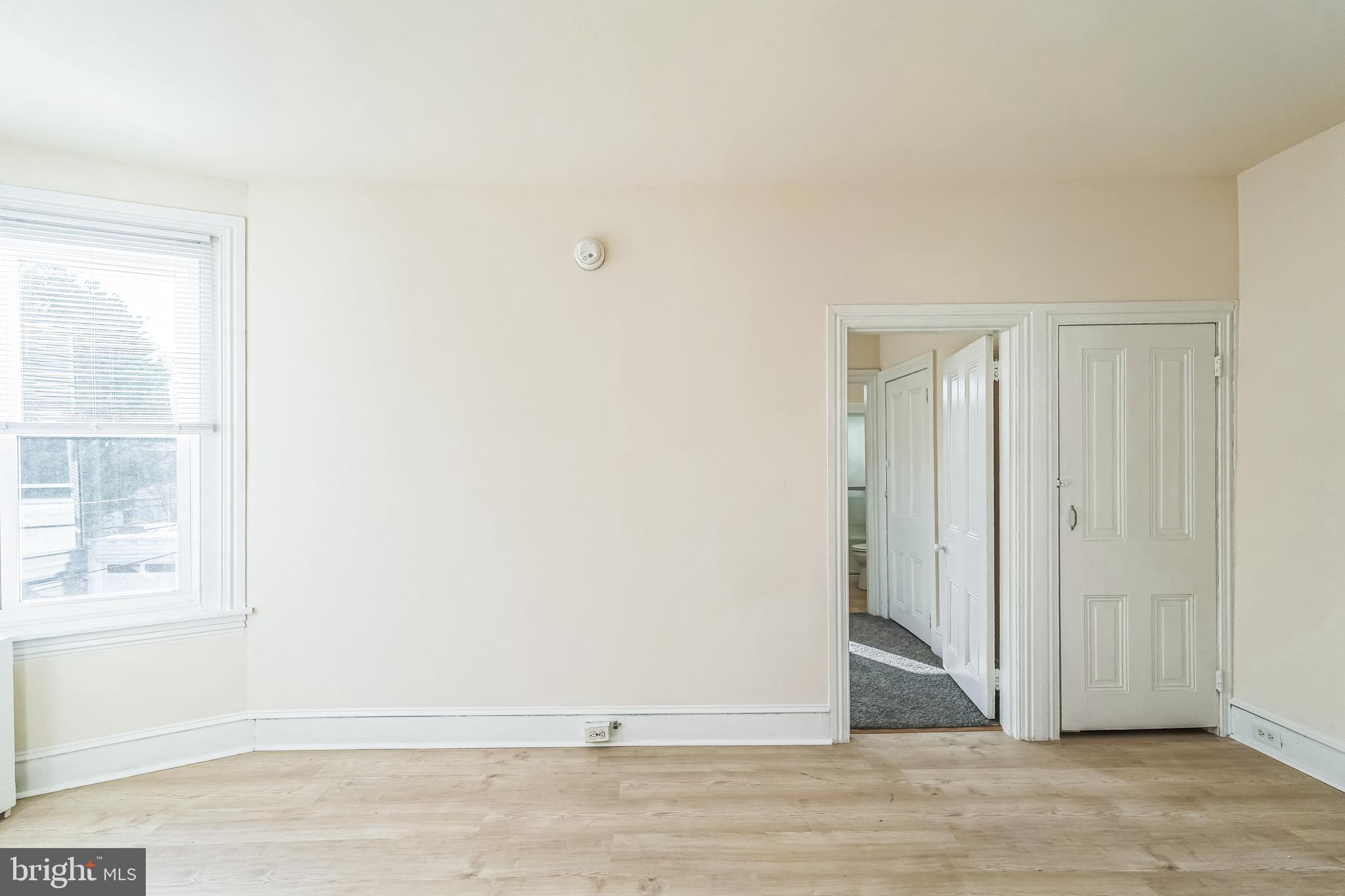 ROXBOROUGH - Residential Lease