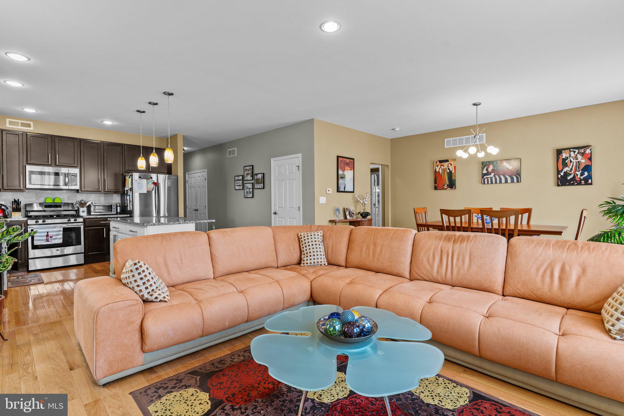 ARBOURS AT EAGLE POINT - Residential