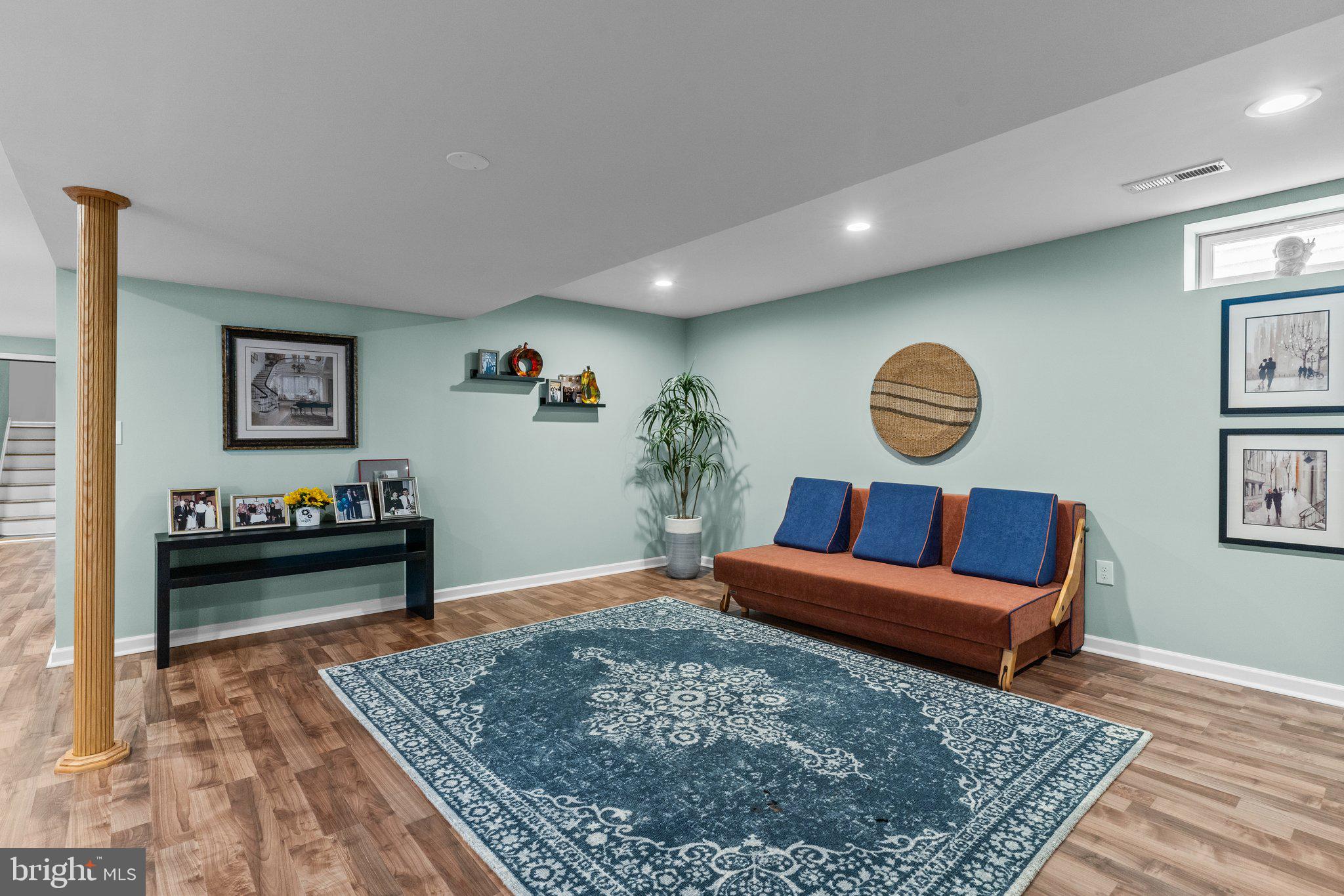 ARBOURS AT EAGLE POINT - Residential