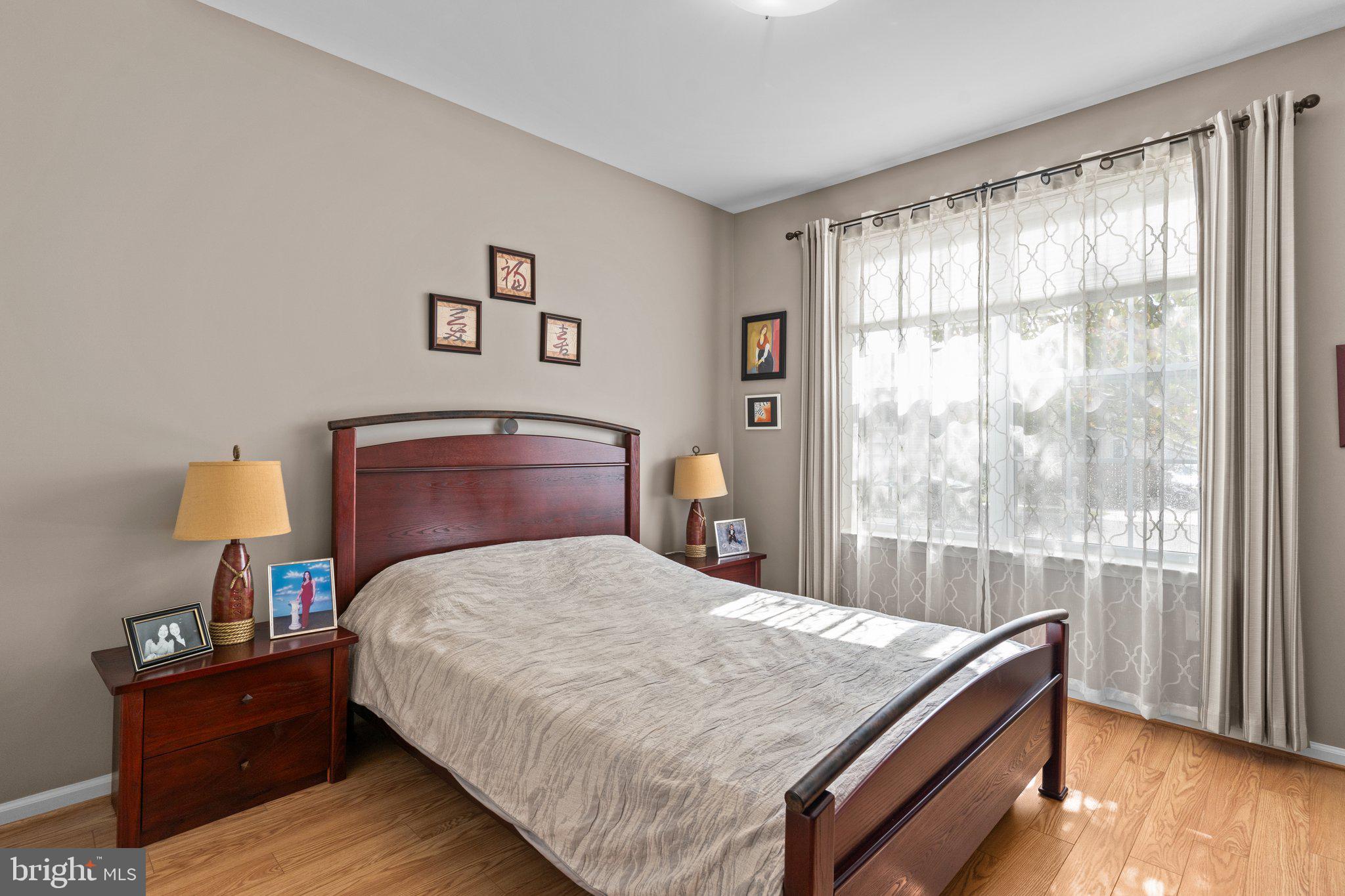 ARBOURS AT EAGLE POINT - Residential