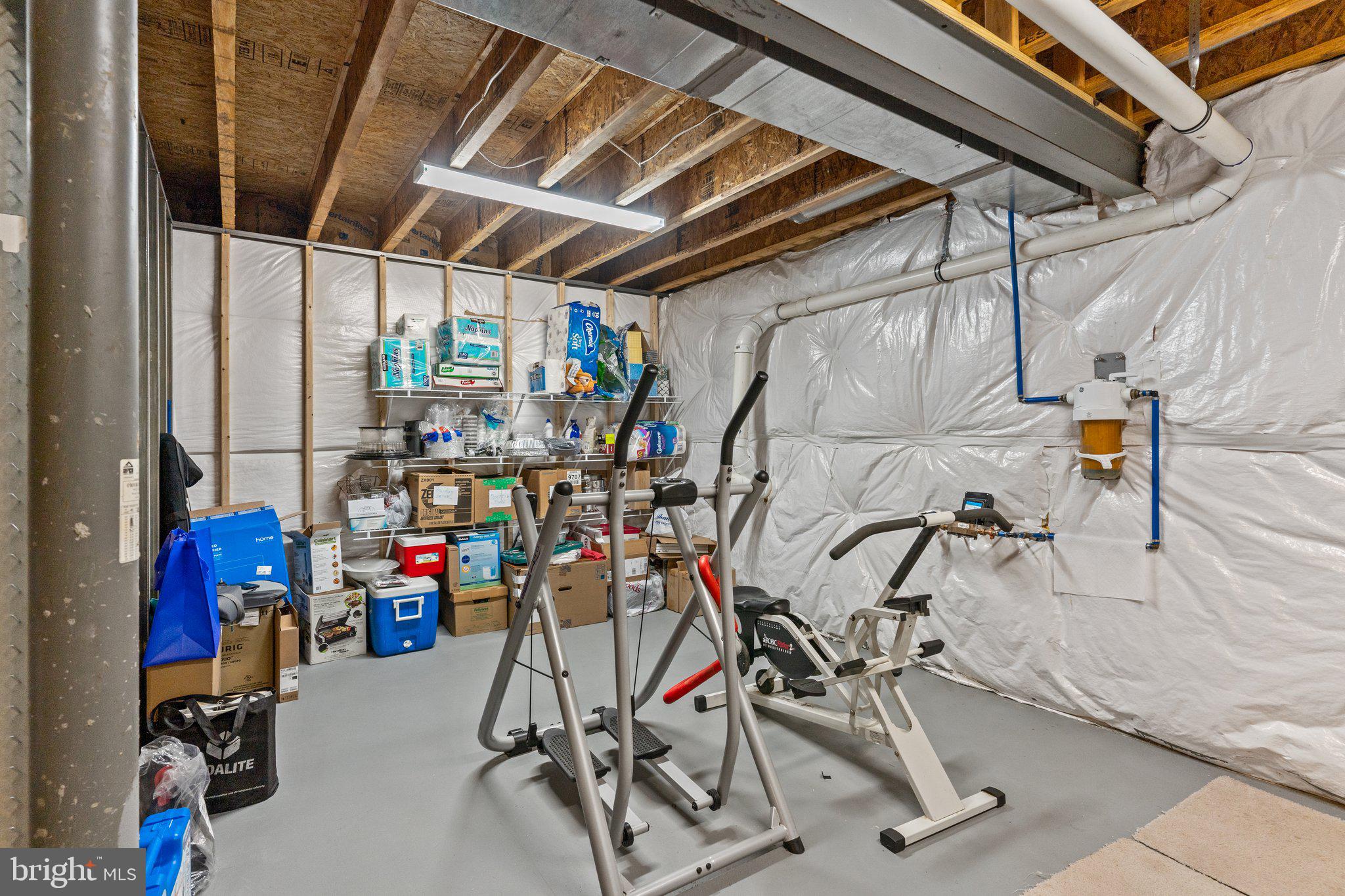 ARBOURS AT EAGLE POINT - Residential