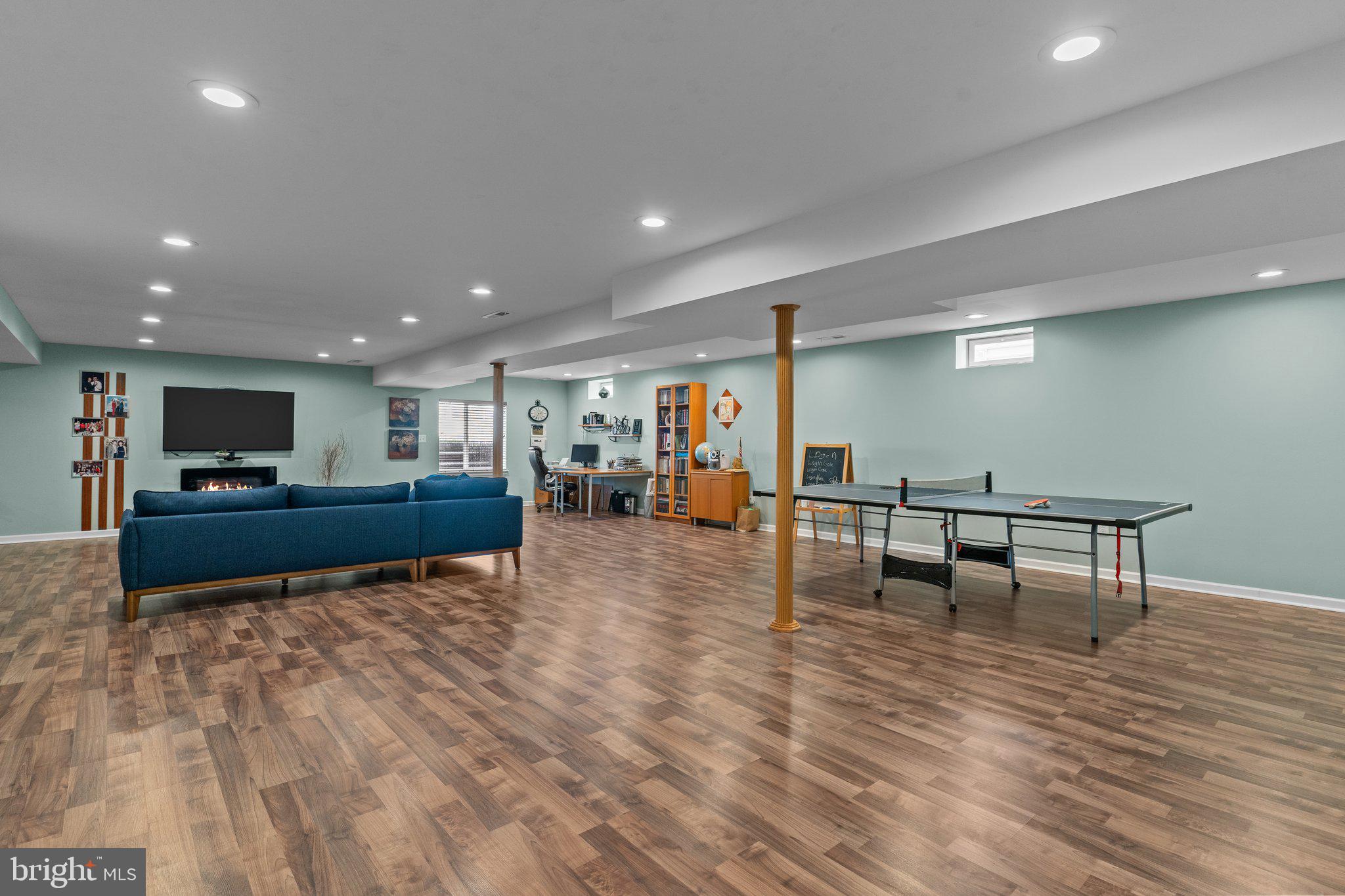 ARBOURS AT EAGLE POINT - Residential