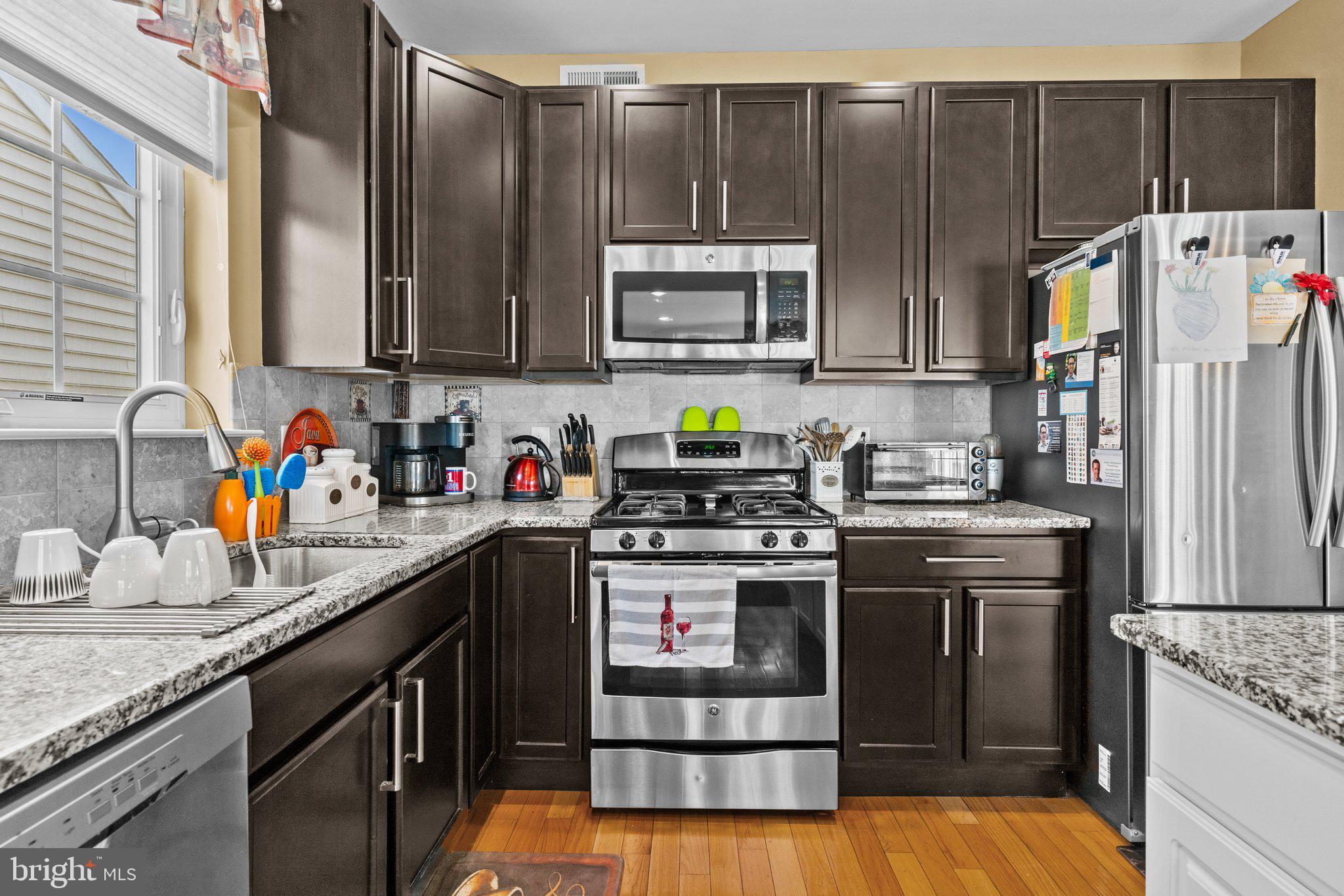 ARBOURS AT EAGLE POINT - Residential