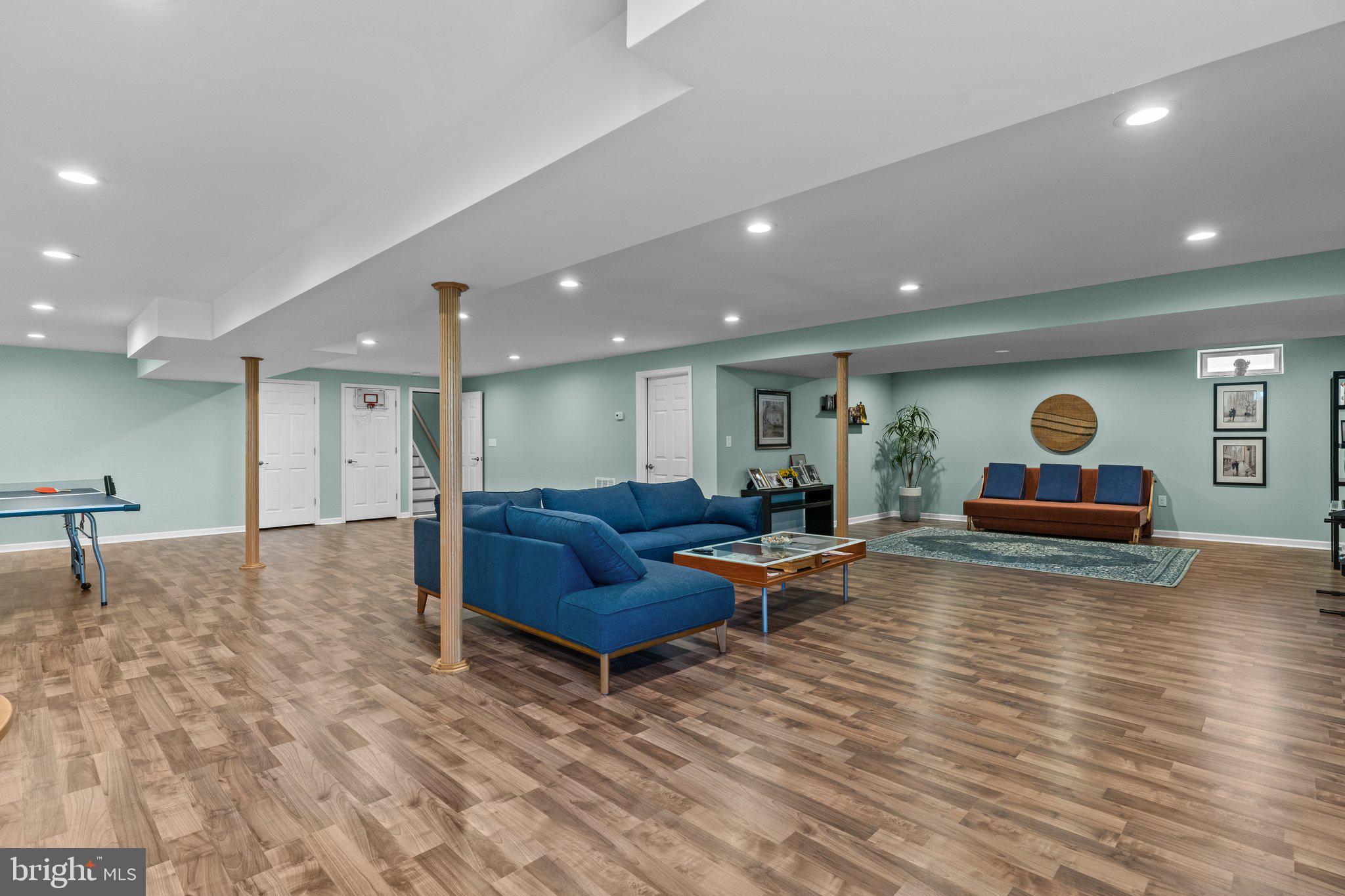 ARBOURS AT EAGLE POINT - Residential