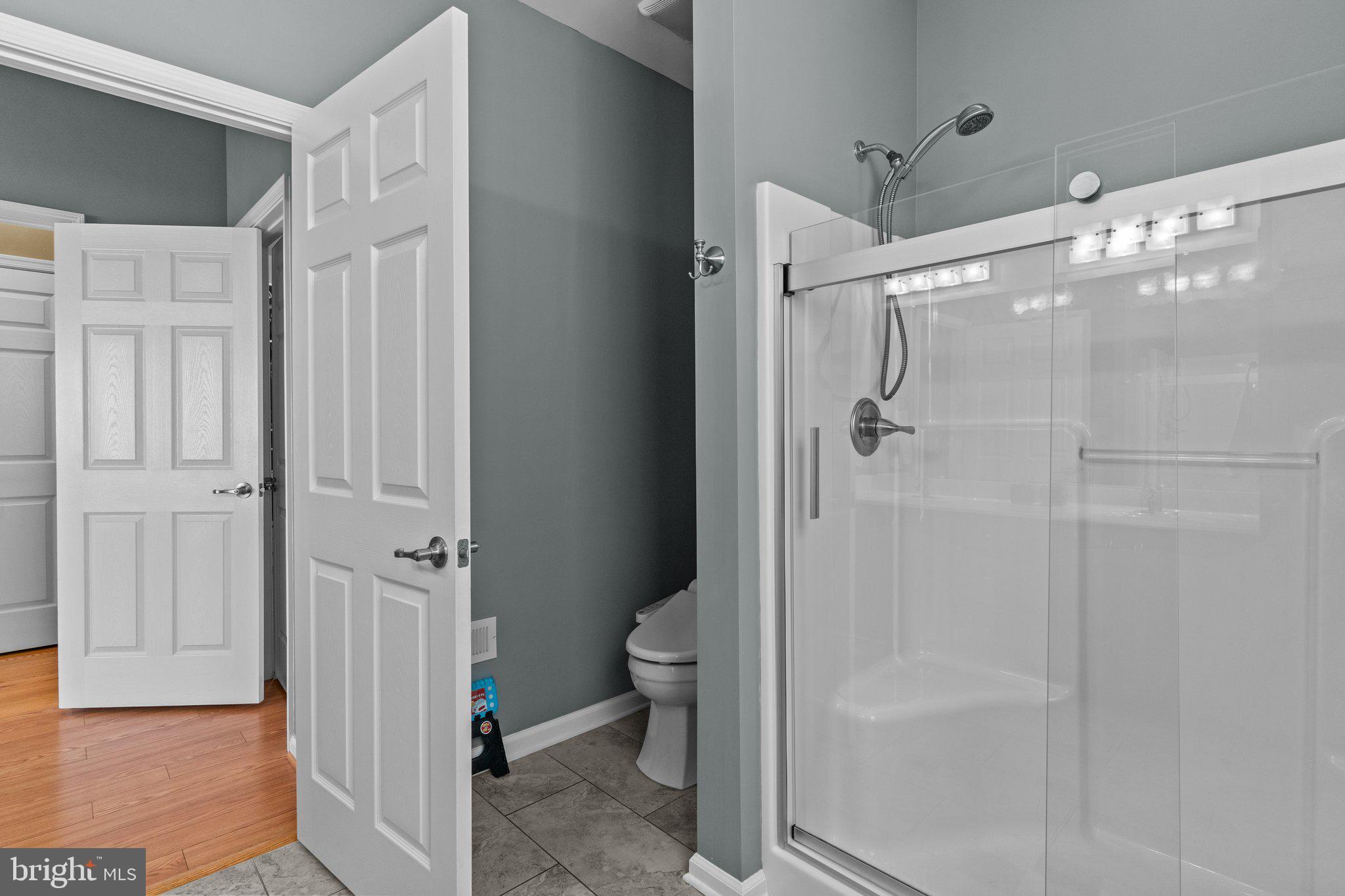 ARBOURS AT EAGLE POINT - Residential