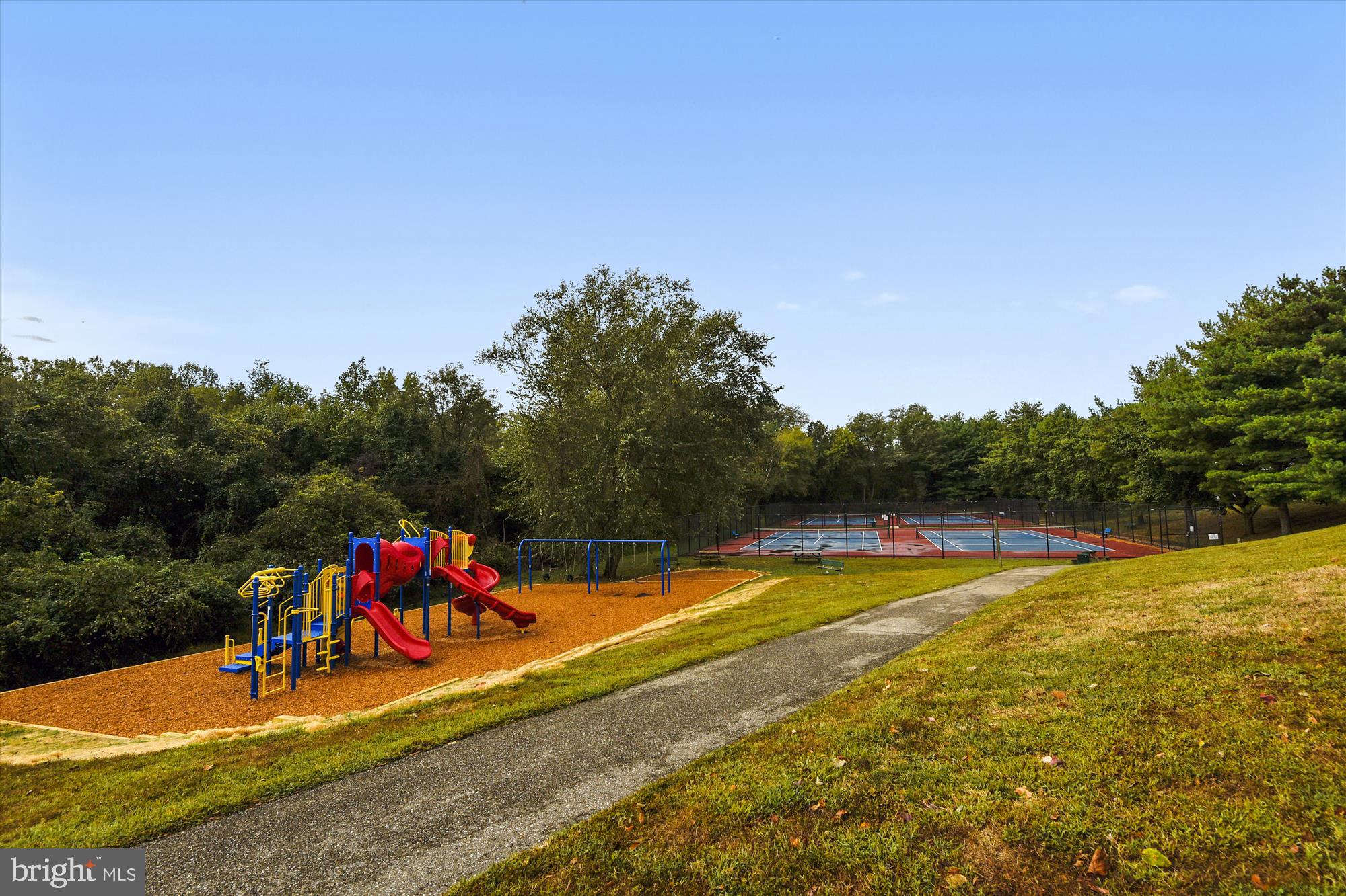 CROFTON VILLAGE - Residential