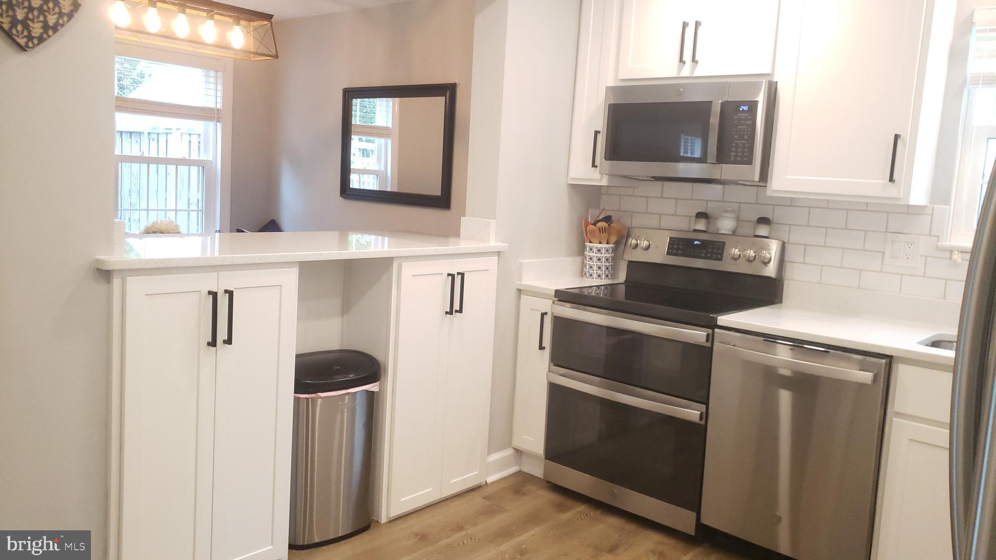 CROFTON VILLAGE - Residential