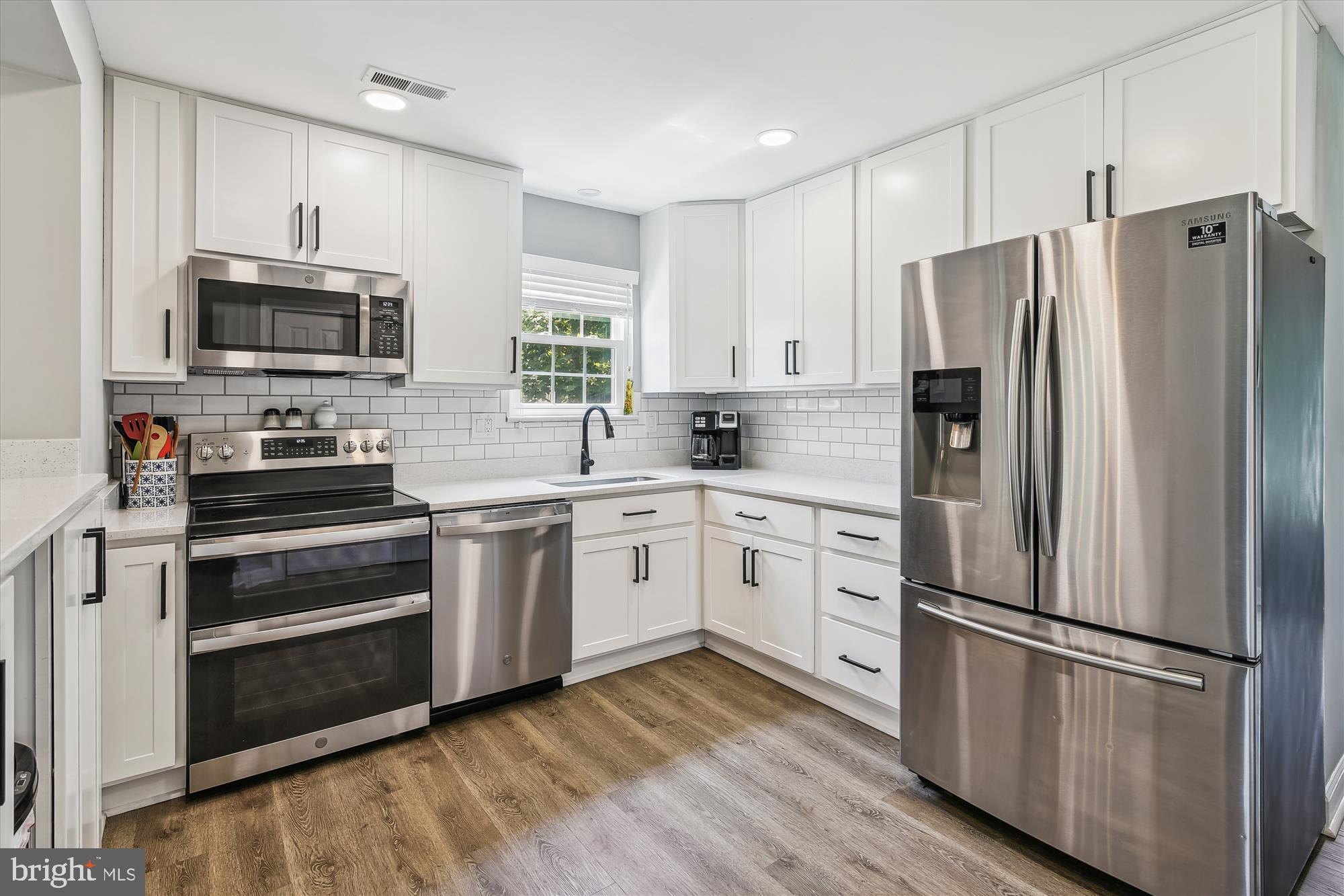 CROFTON VILLAGE - Residential