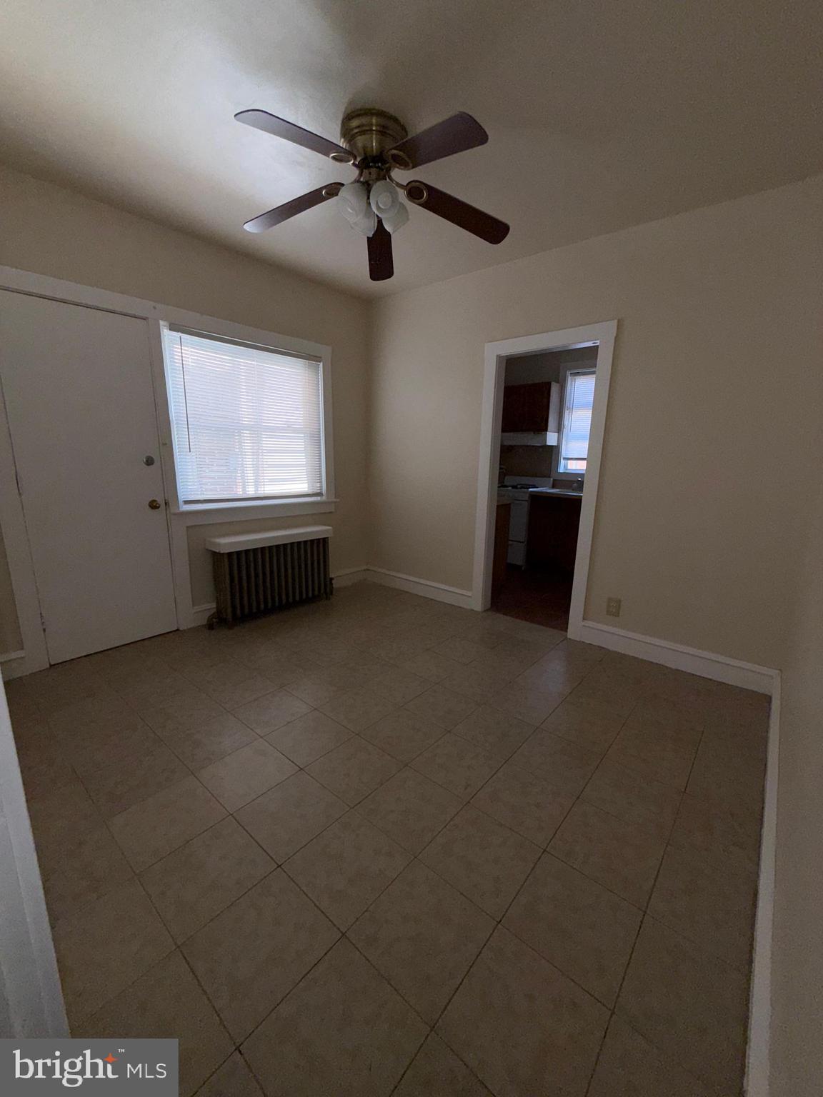 OXFORD CIRCLE - Residential Income