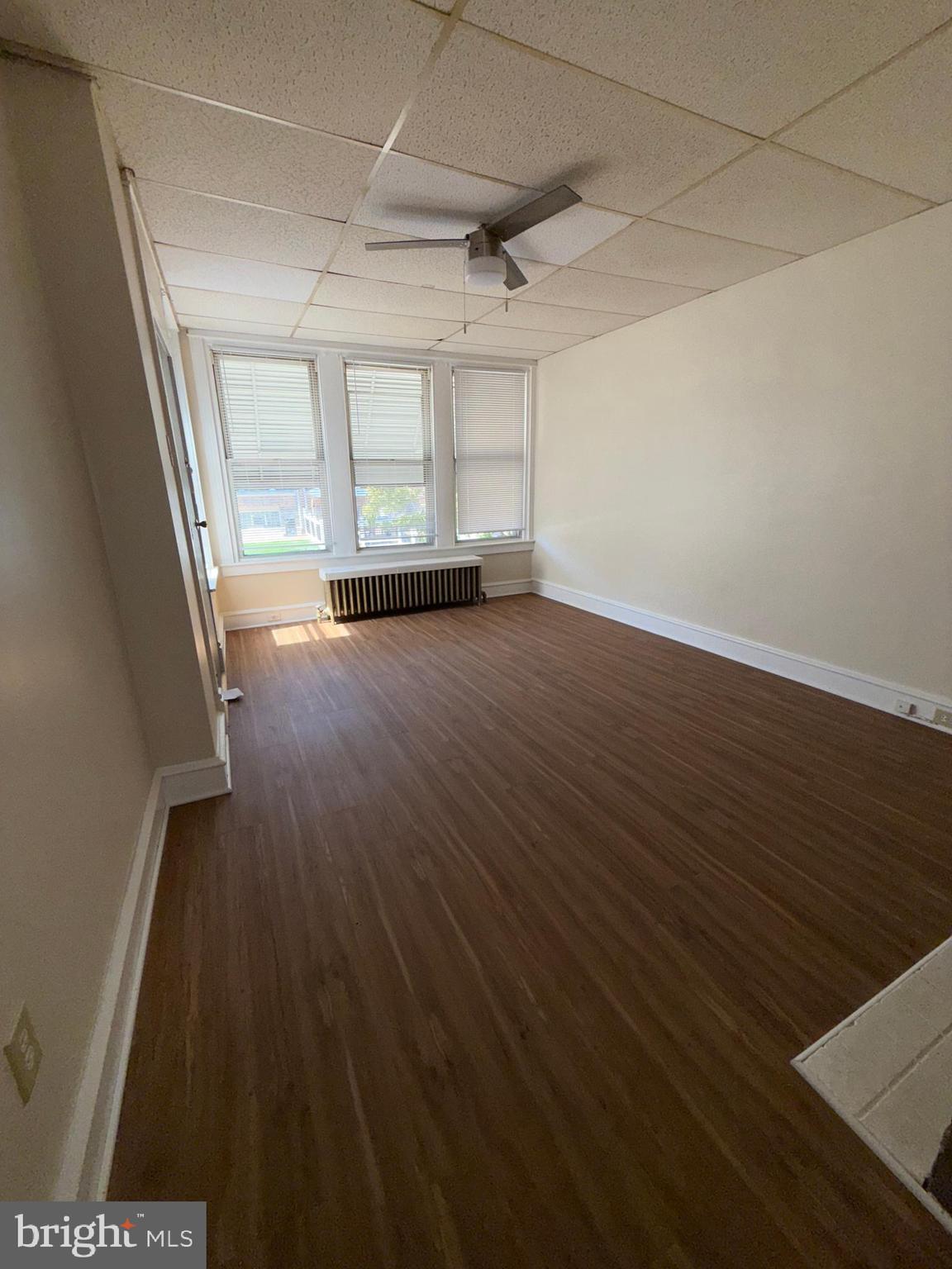 OXFORD CIRCLE - Residential Income