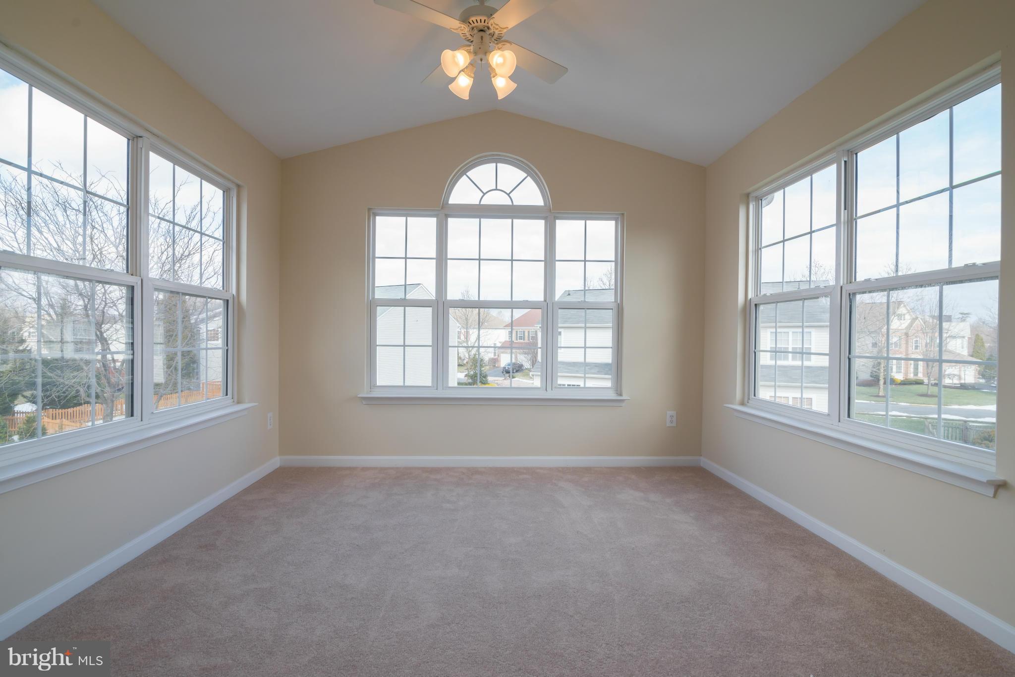 SIGNATURE AT BROADLANDS - Residential