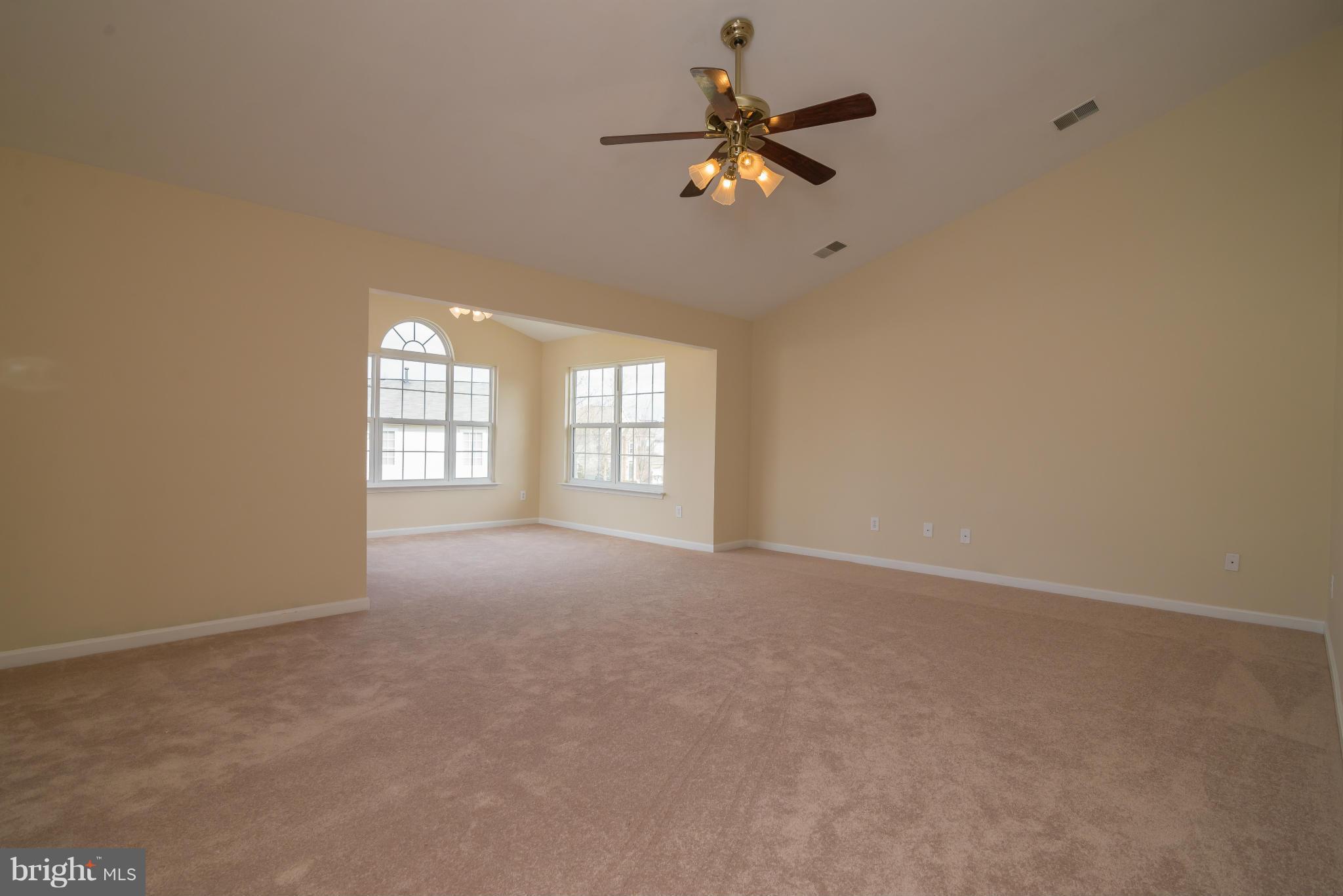 SIGNATURE AT BROADLANDS - Residential