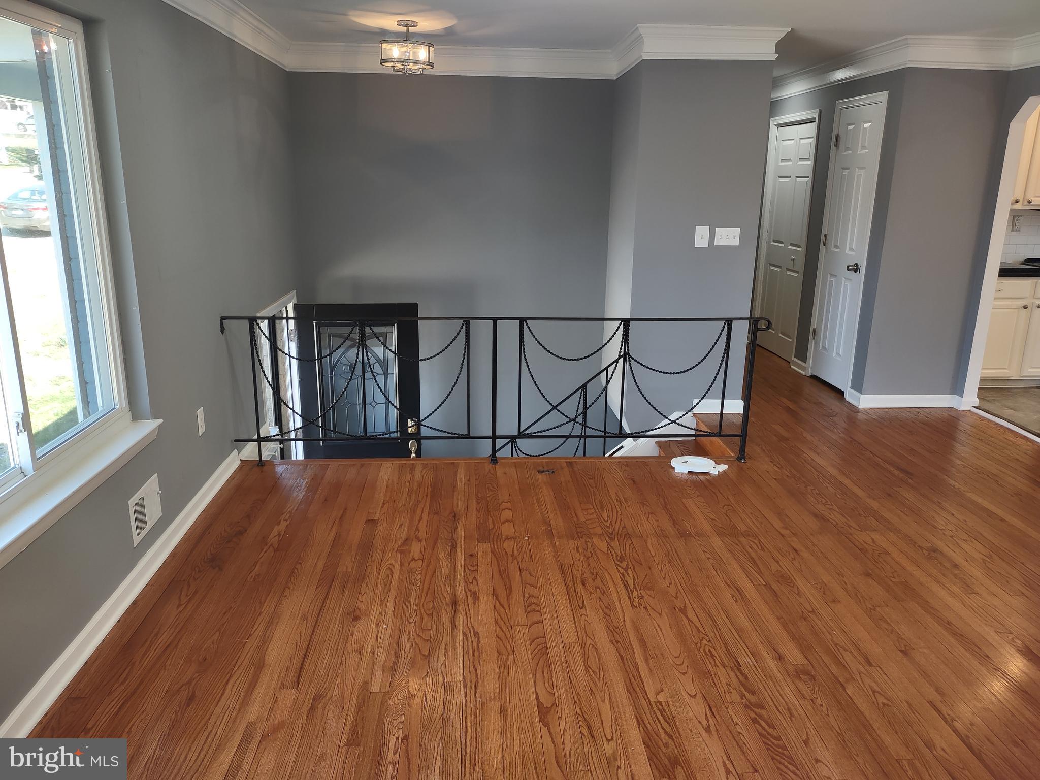 ROSEDALE ESTATES - Residential Lease