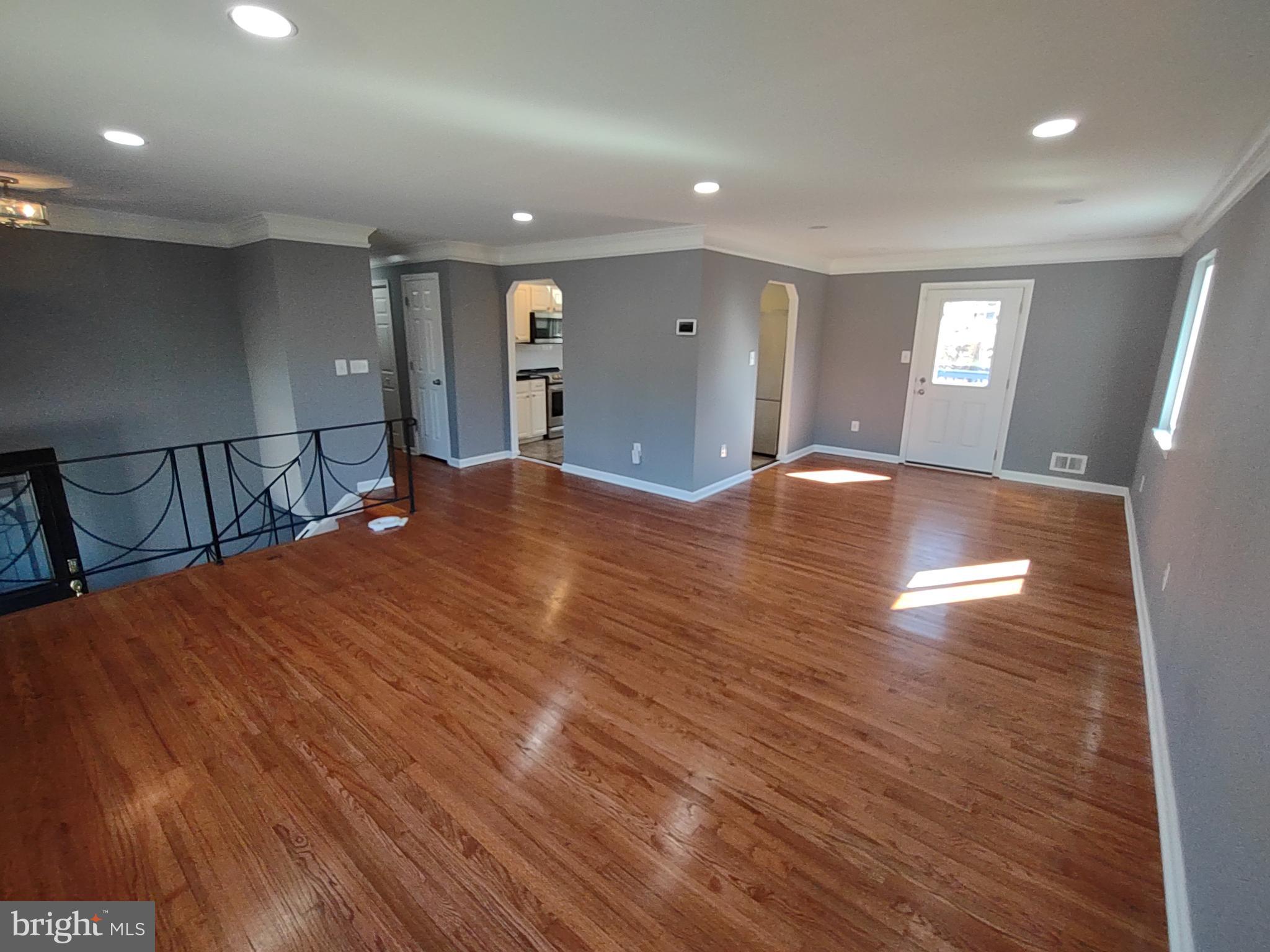 ROSEDALE ESTATES - Residential Lease