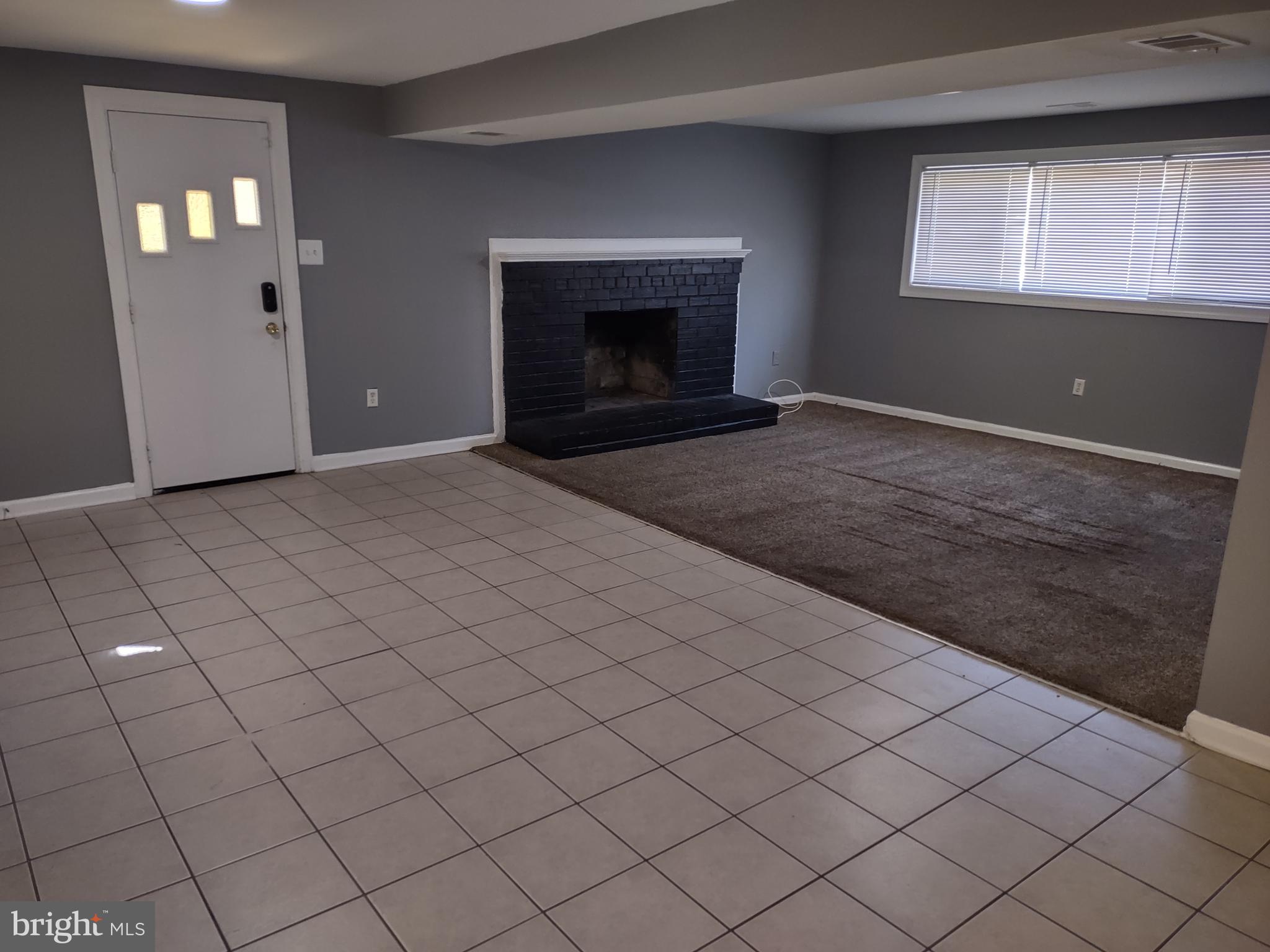 ROSEDALE ESTATES - Residential Lease