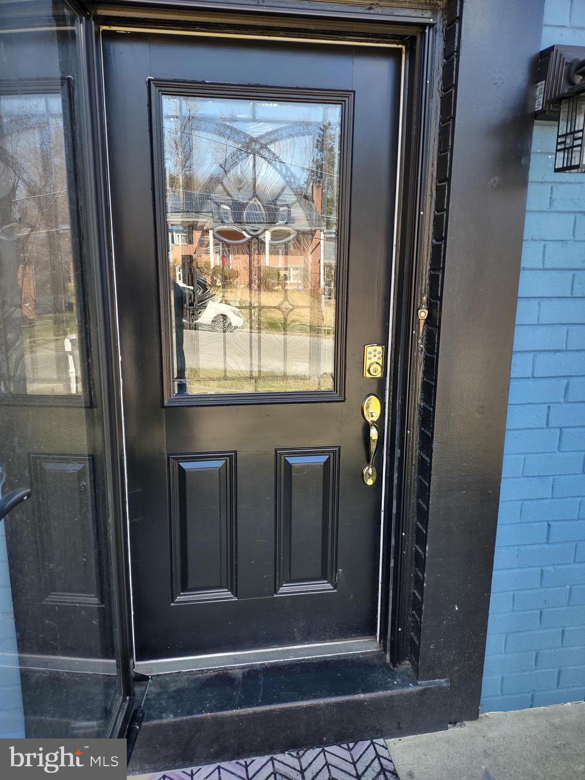 ROSEDALE ESTATES - Residential Lease