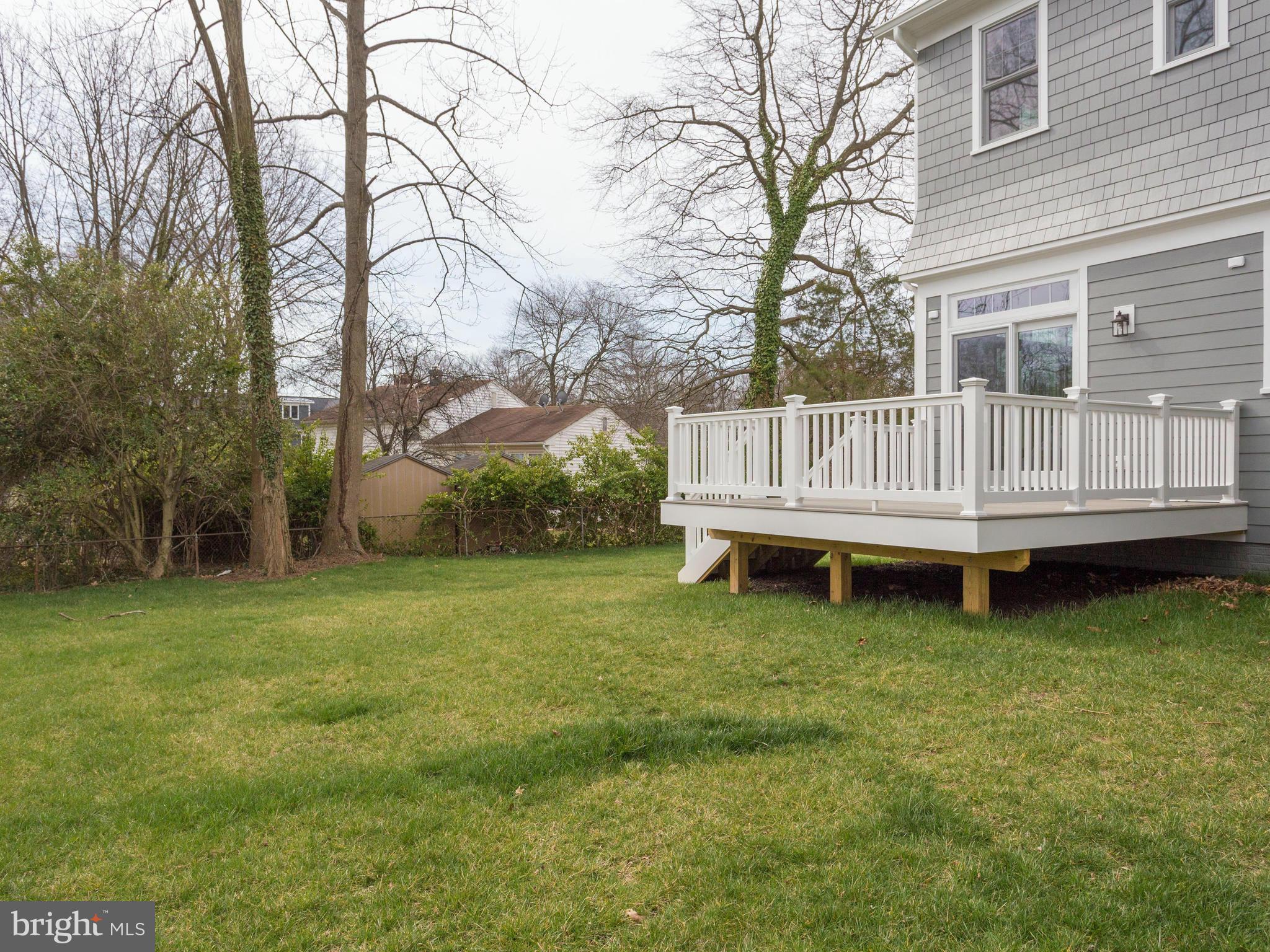 VIENNA WOODS - Residential