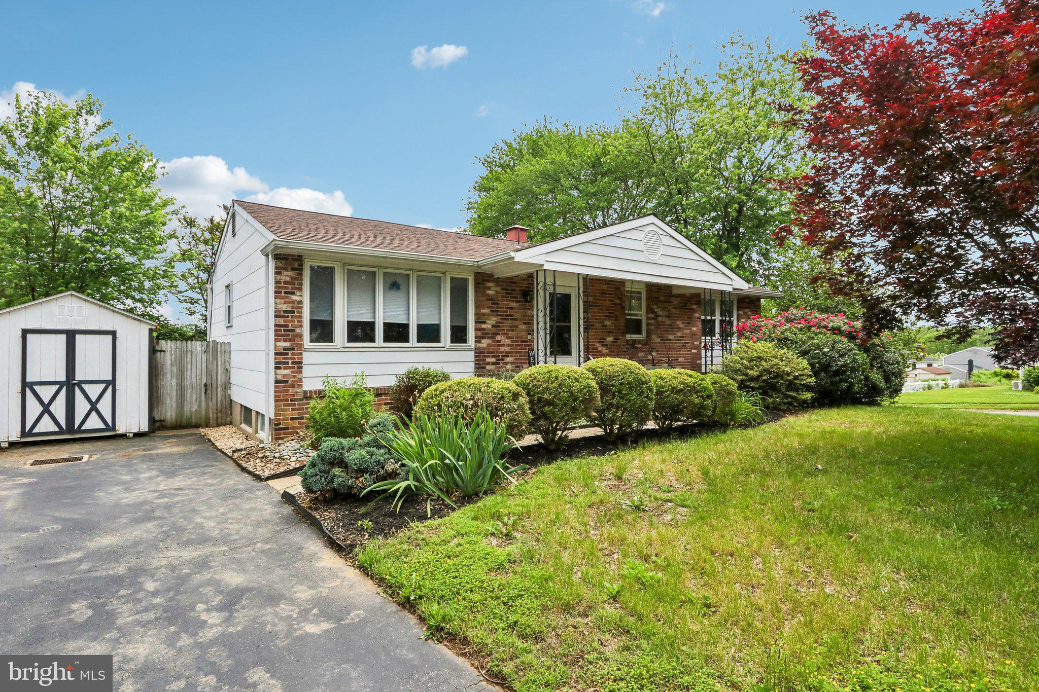 115 BREWSTER DRIVE