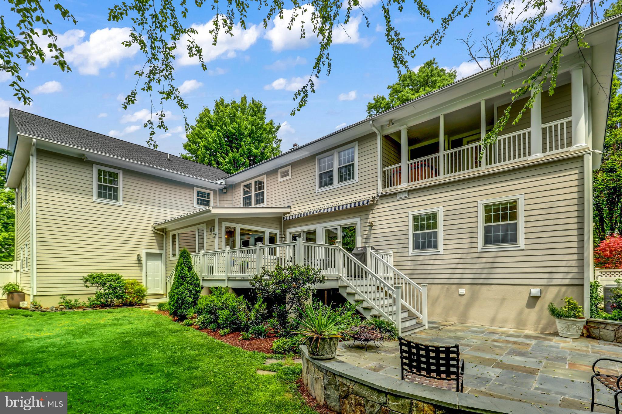 PLYMOUTH HAVEN - Residential