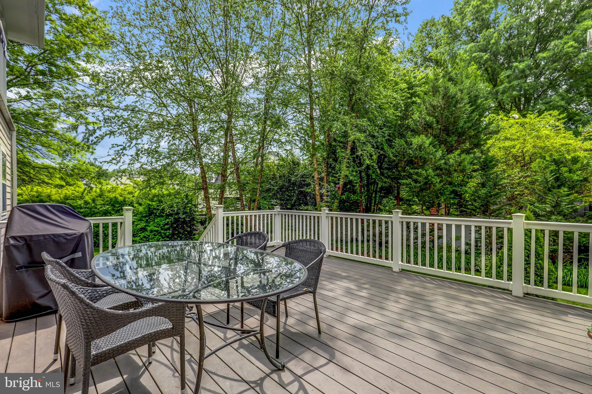 PLYMOUTH HAVEN - Residential